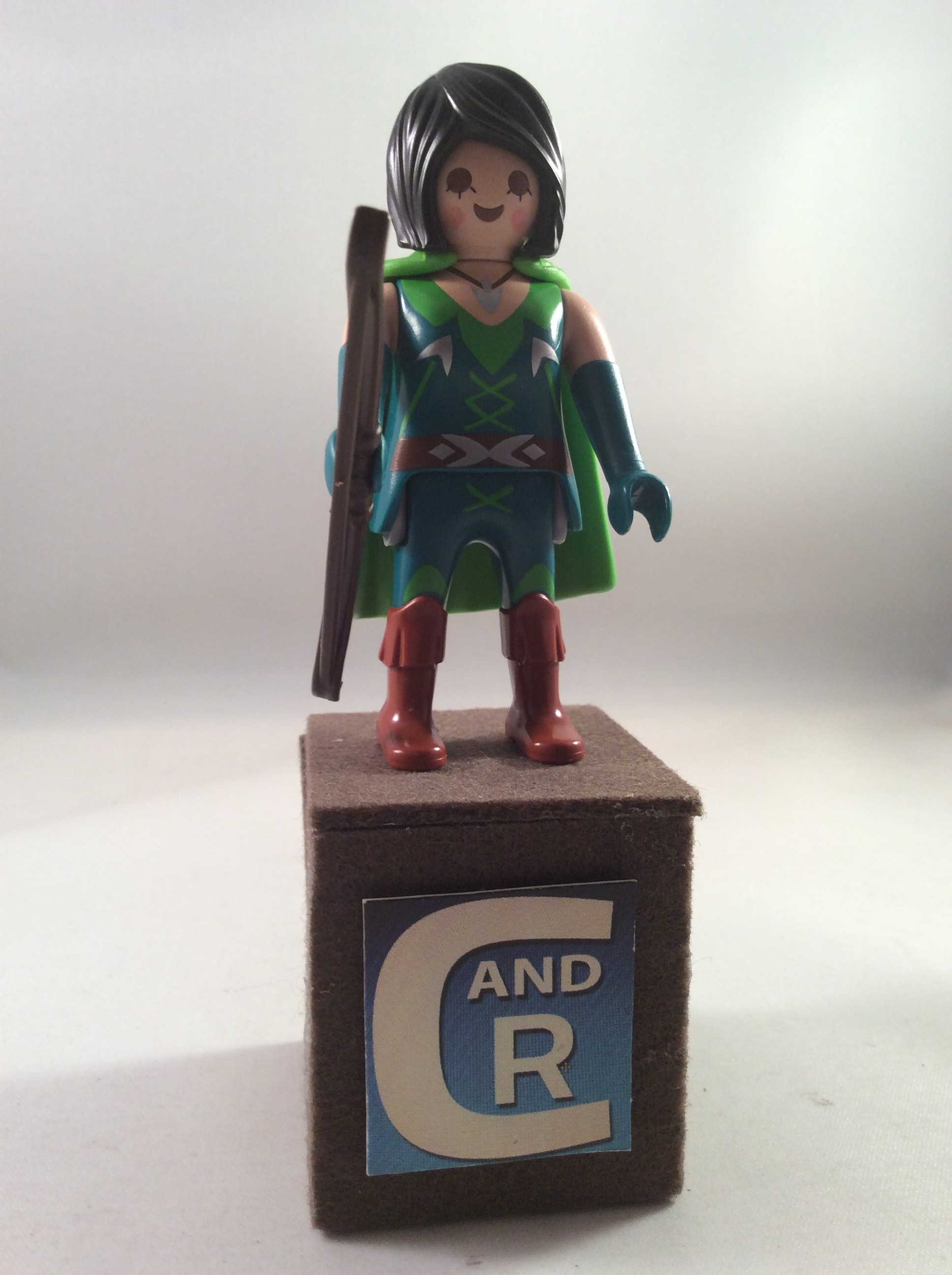 FIGURA ARQUERA SERUE 5