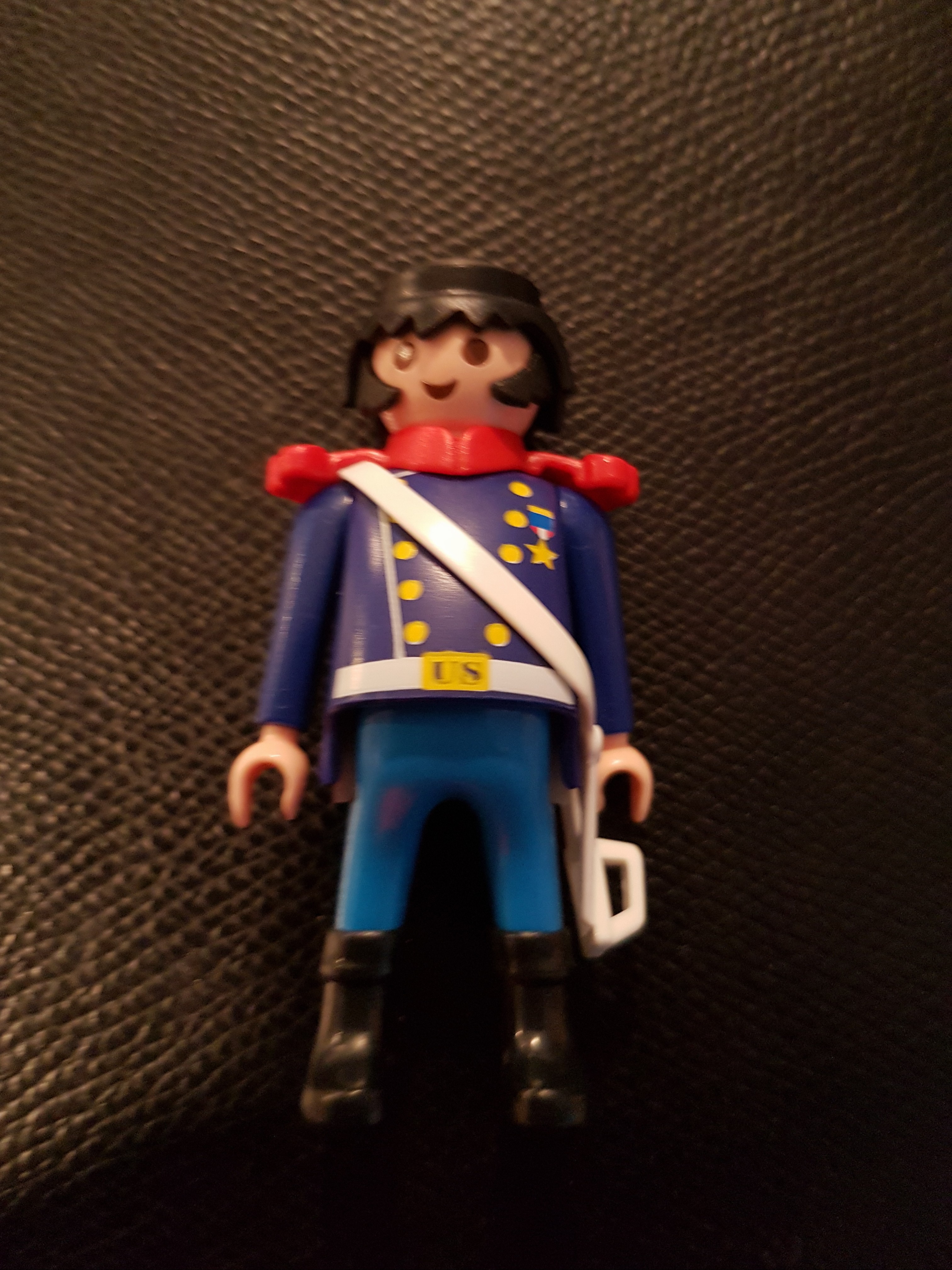 PLAYMOBIL FIGURA GENERAL NORDISTA
