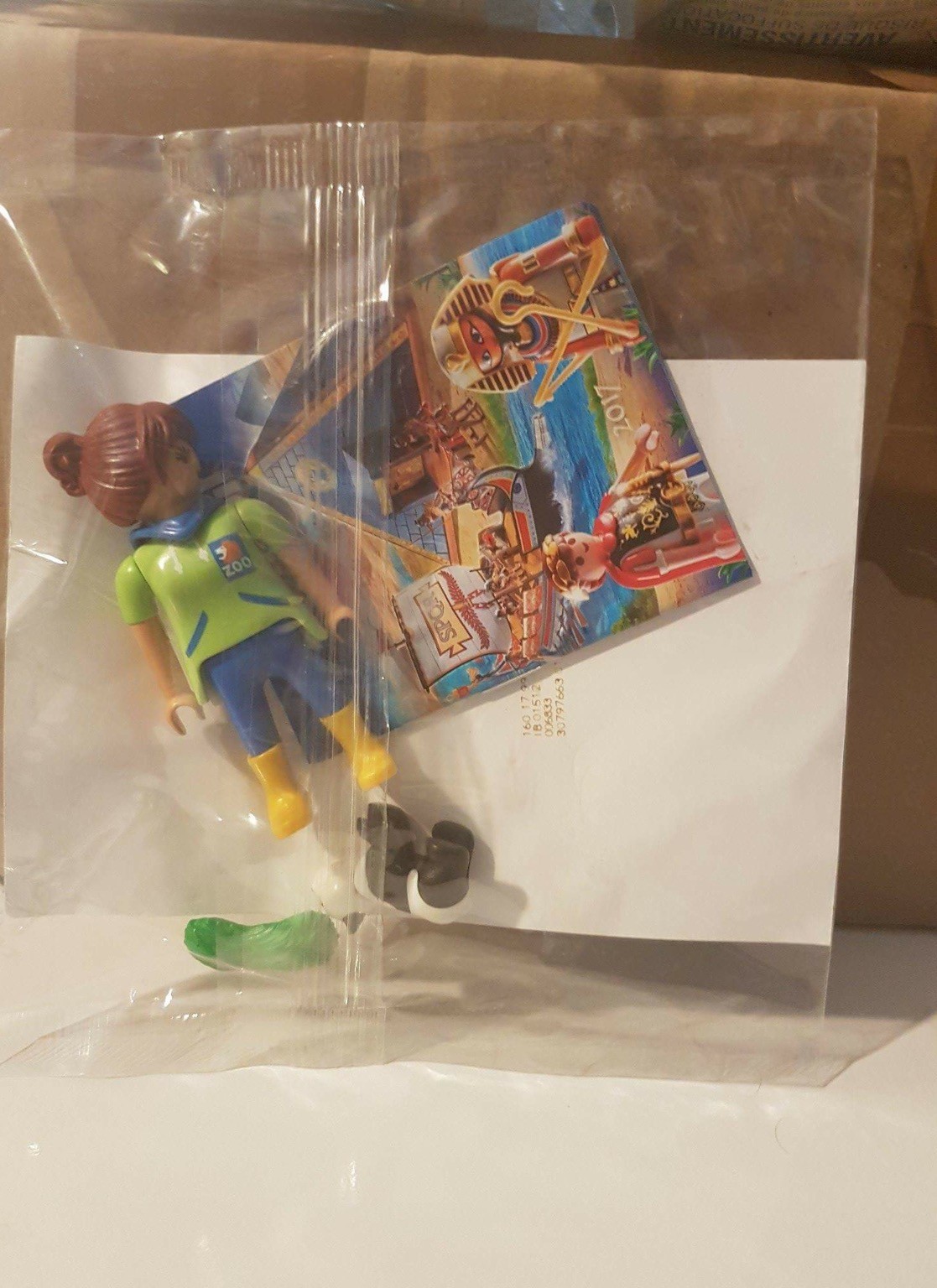 PLAYMOBIL CUIDADORA DE ZOO EN BOLSA DE PLAYMOBIL