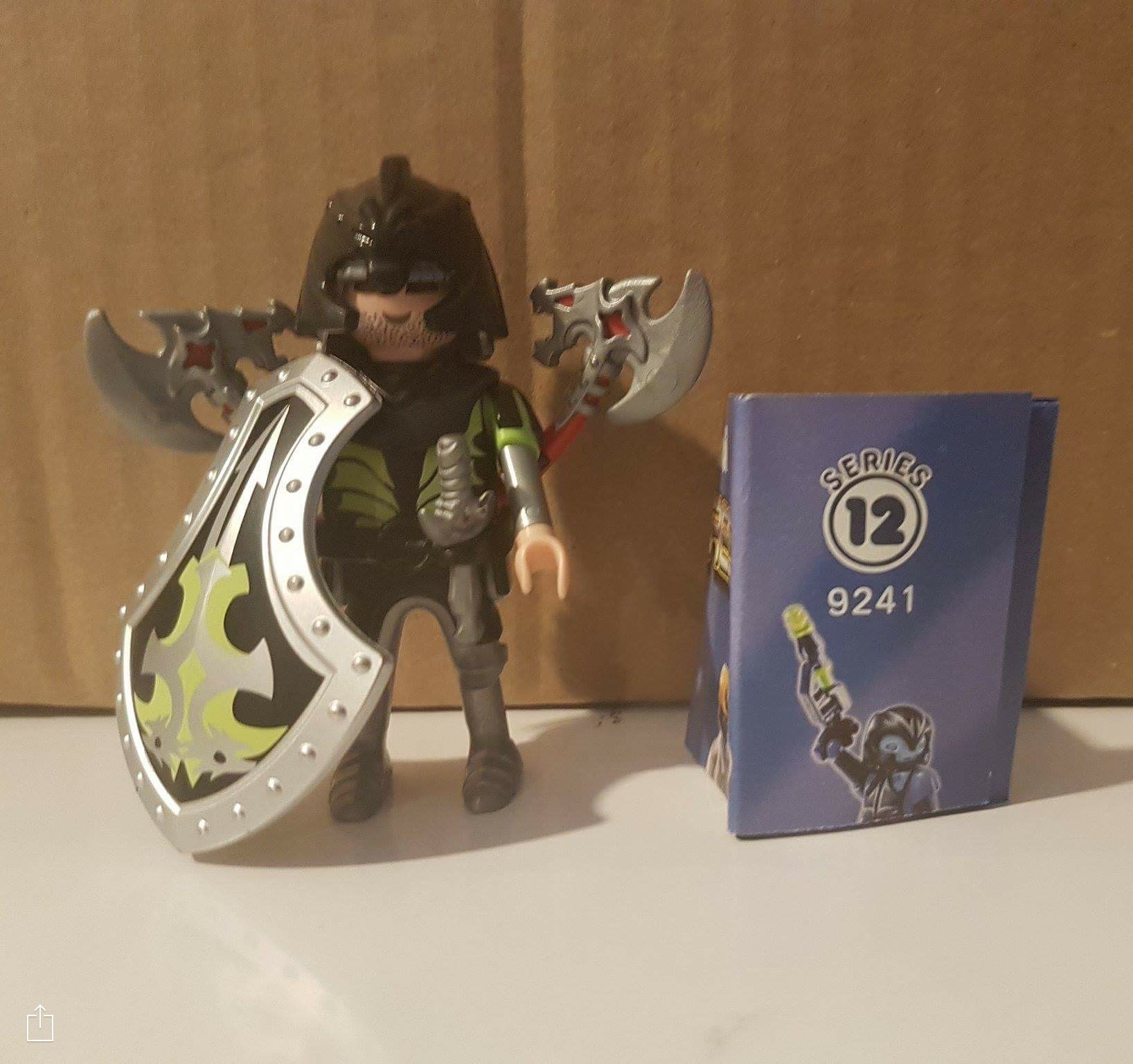 PLAYMOBIL GUERRERO MEDIEVAL SERIE 12