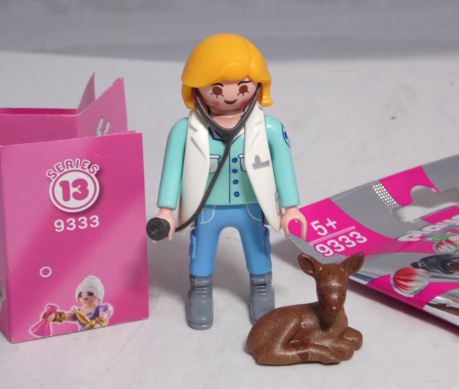 PLAYMOBIL VETERINARIA SERIE 13