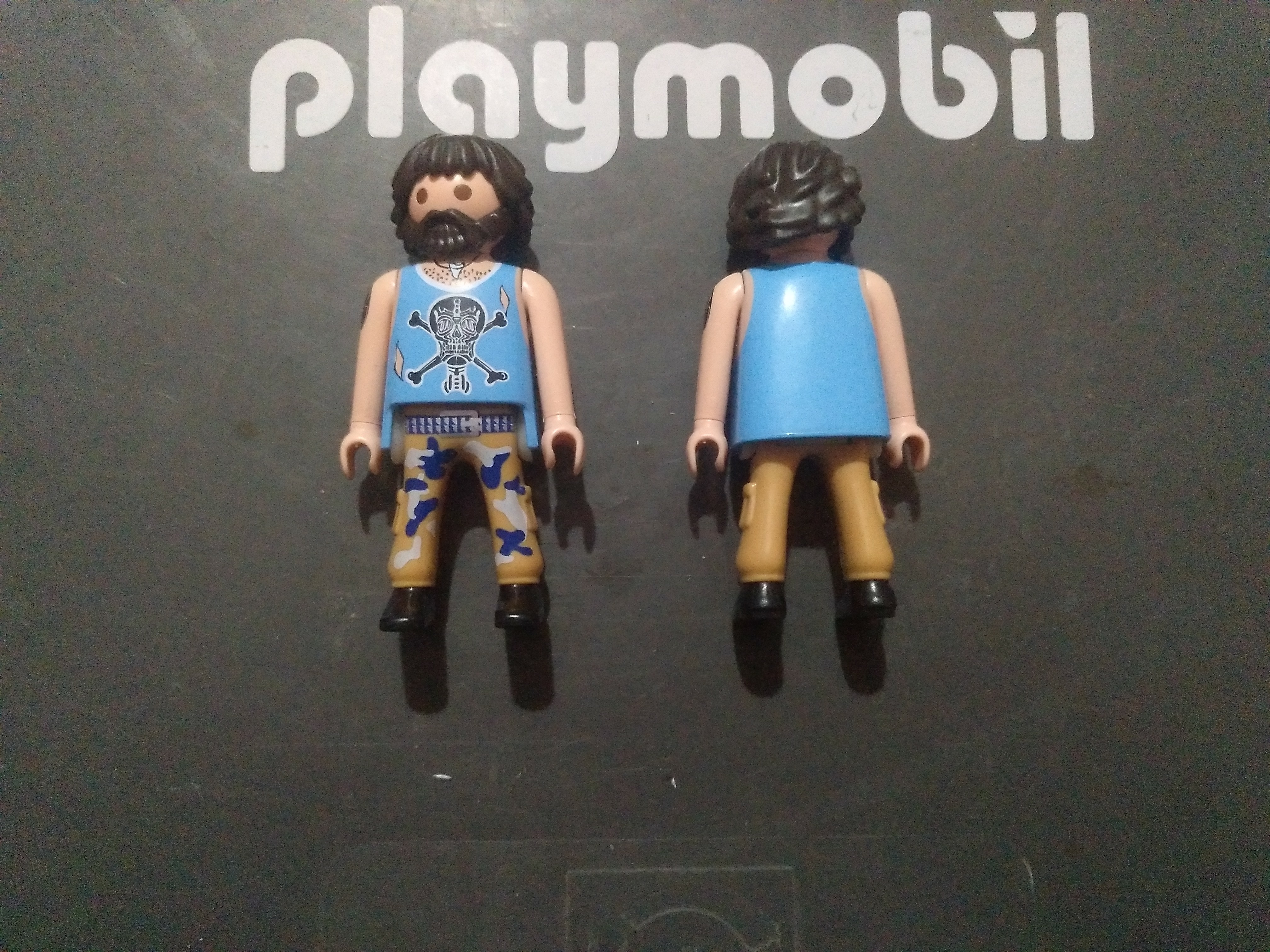 PLAYMOBIL FIGURA