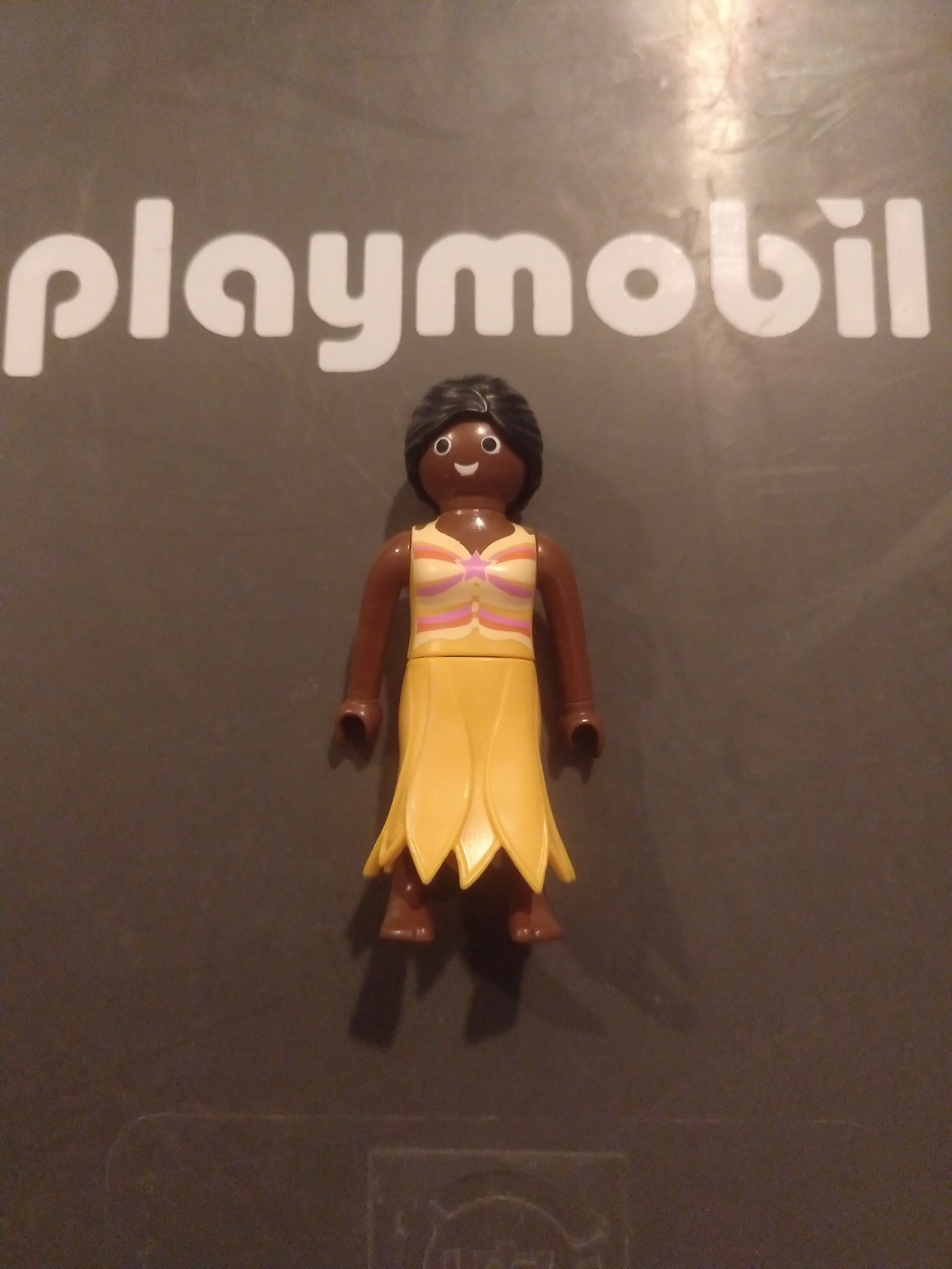 PLAYMOBIL FIGURA BAILARINA NEGRA