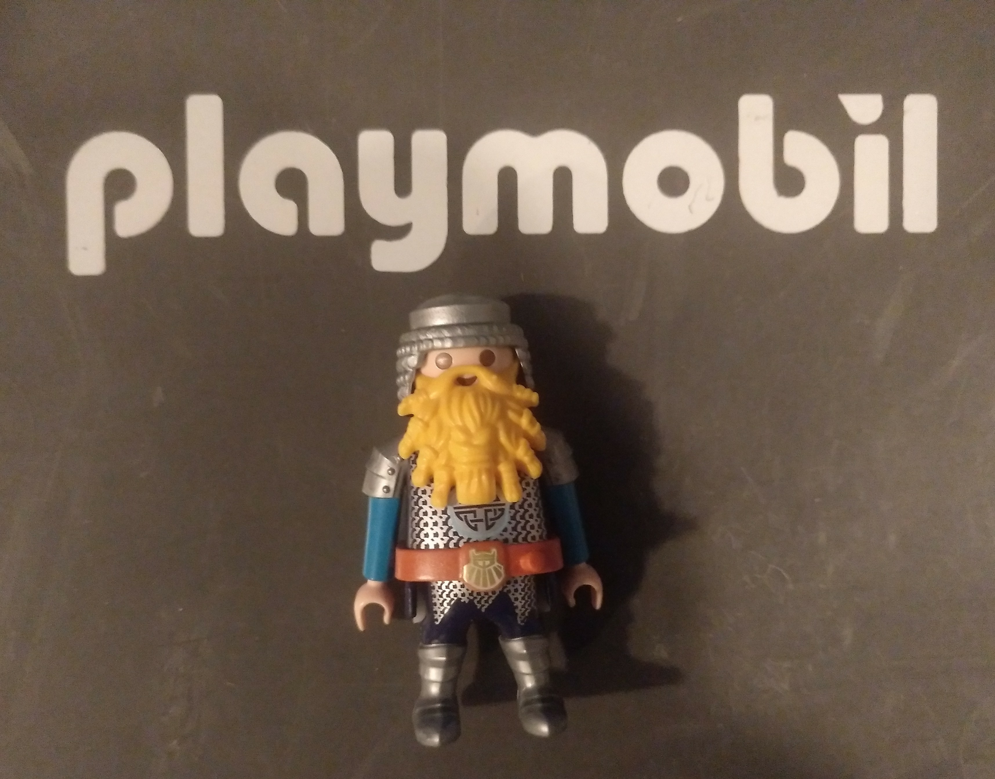 PLAYMOBIL FIGURA ENANO 4
