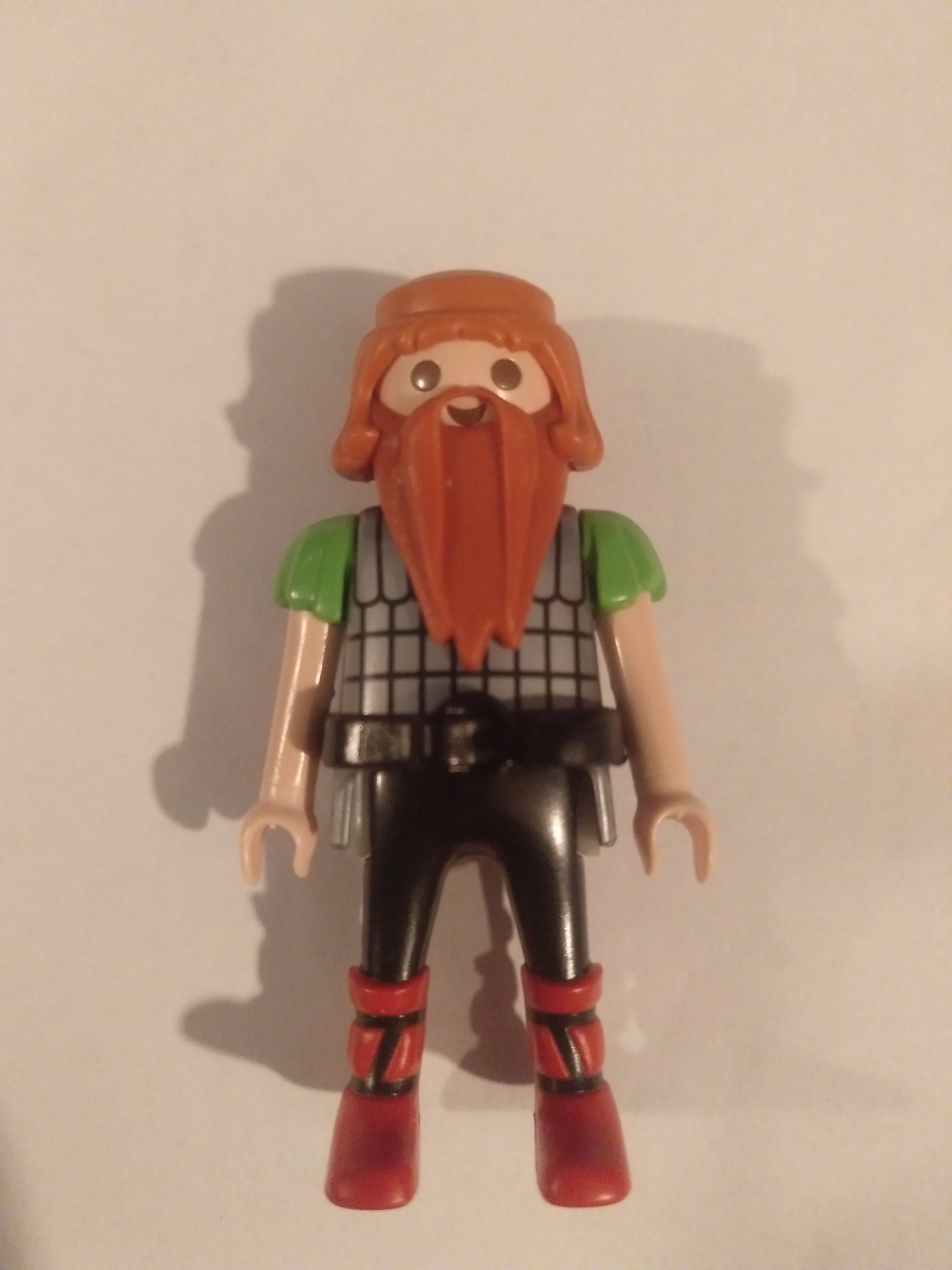 PLAYMOBIL FIGURA BARBARO SERIE PLANETA