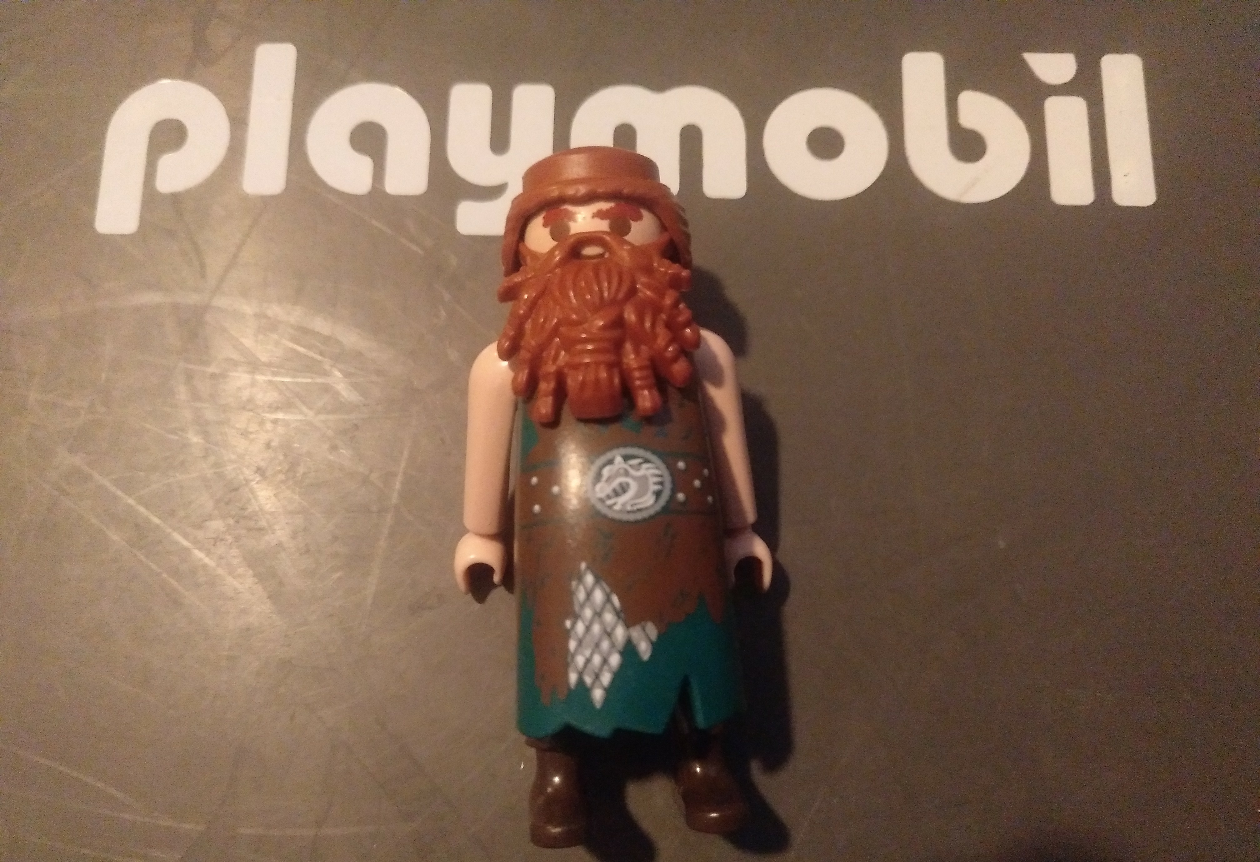 PLAYMOBIL FIGURA VIKINGO CON LARGA BARBA DE LA SERIE DRAGONES