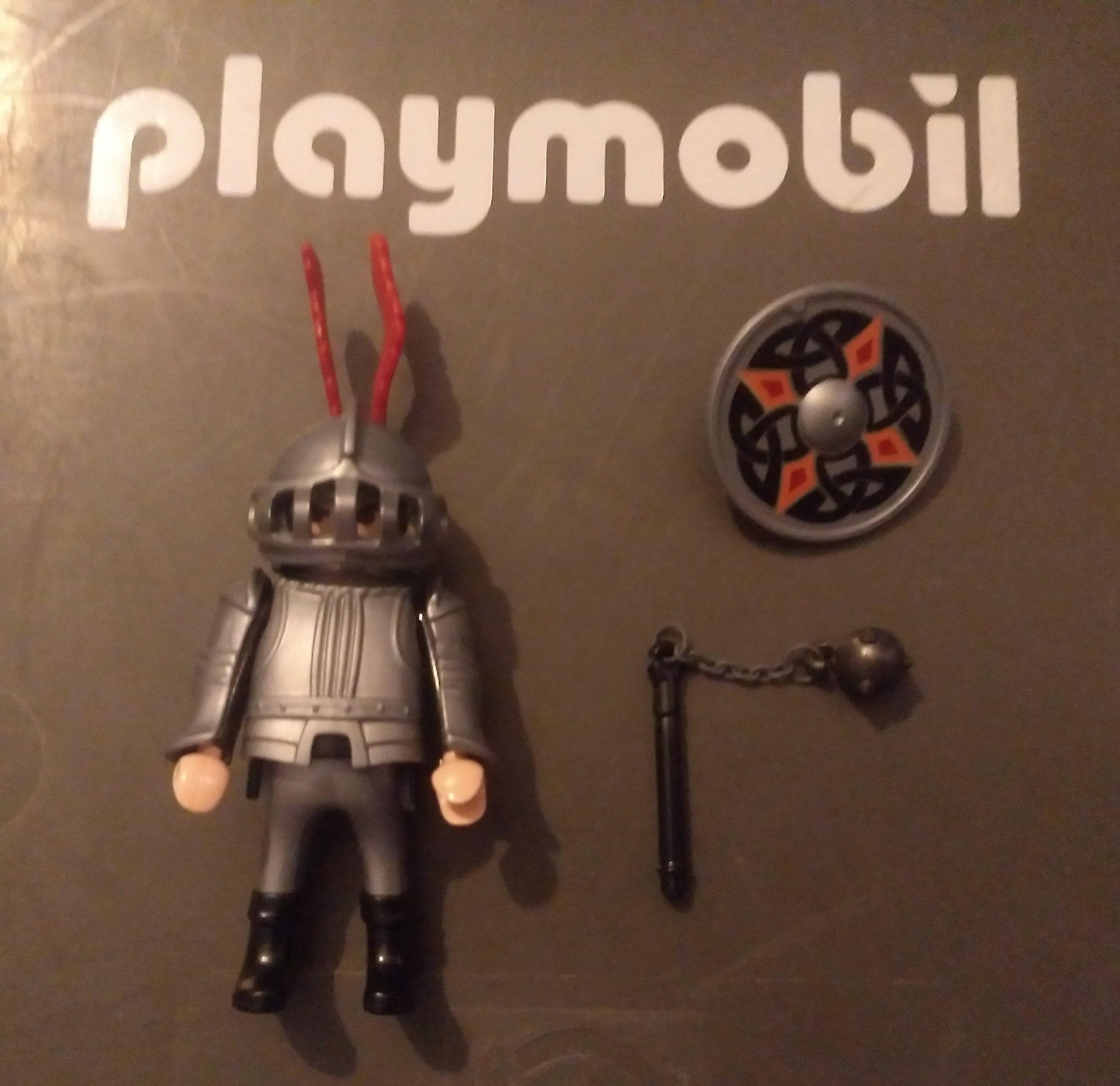 PLAYMOBL GUERRERO MEDIEVAL COMPLETO CON ARMADURA