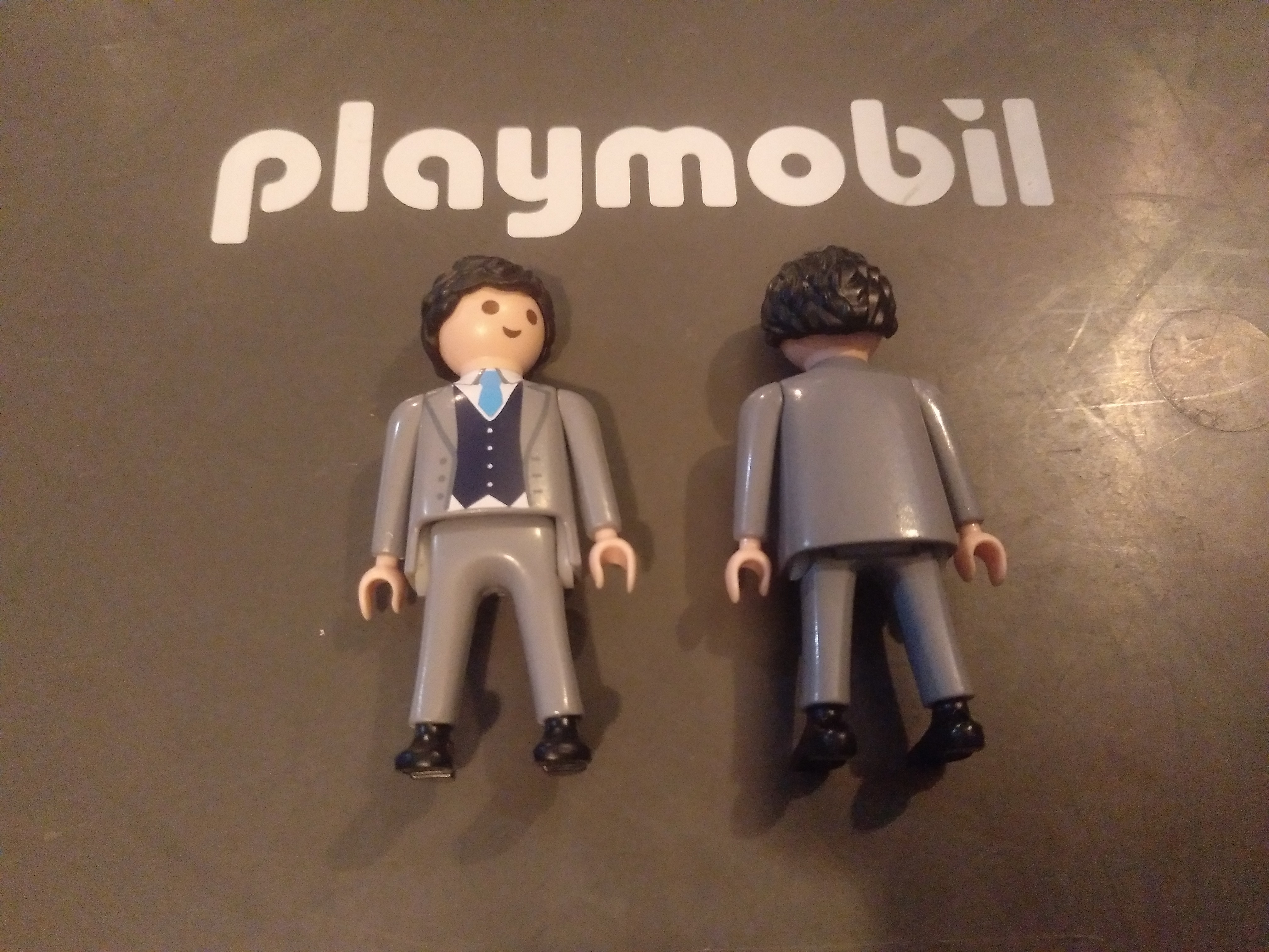 PLAYMOBIL FIGURA NOVIO TRAJE GRIS