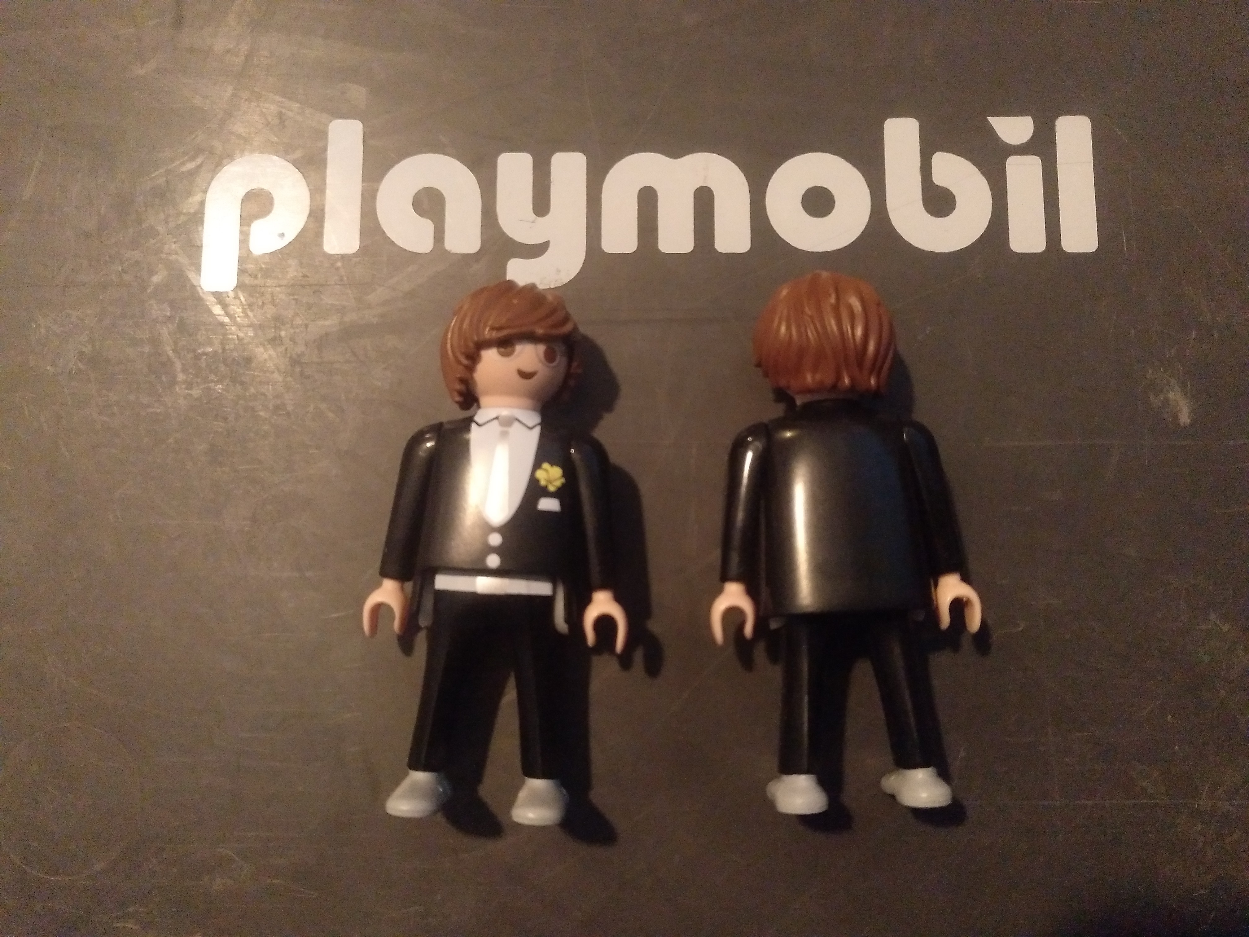 PLAYMOBIL FIGURA NOVIO TRAJE NEGRO