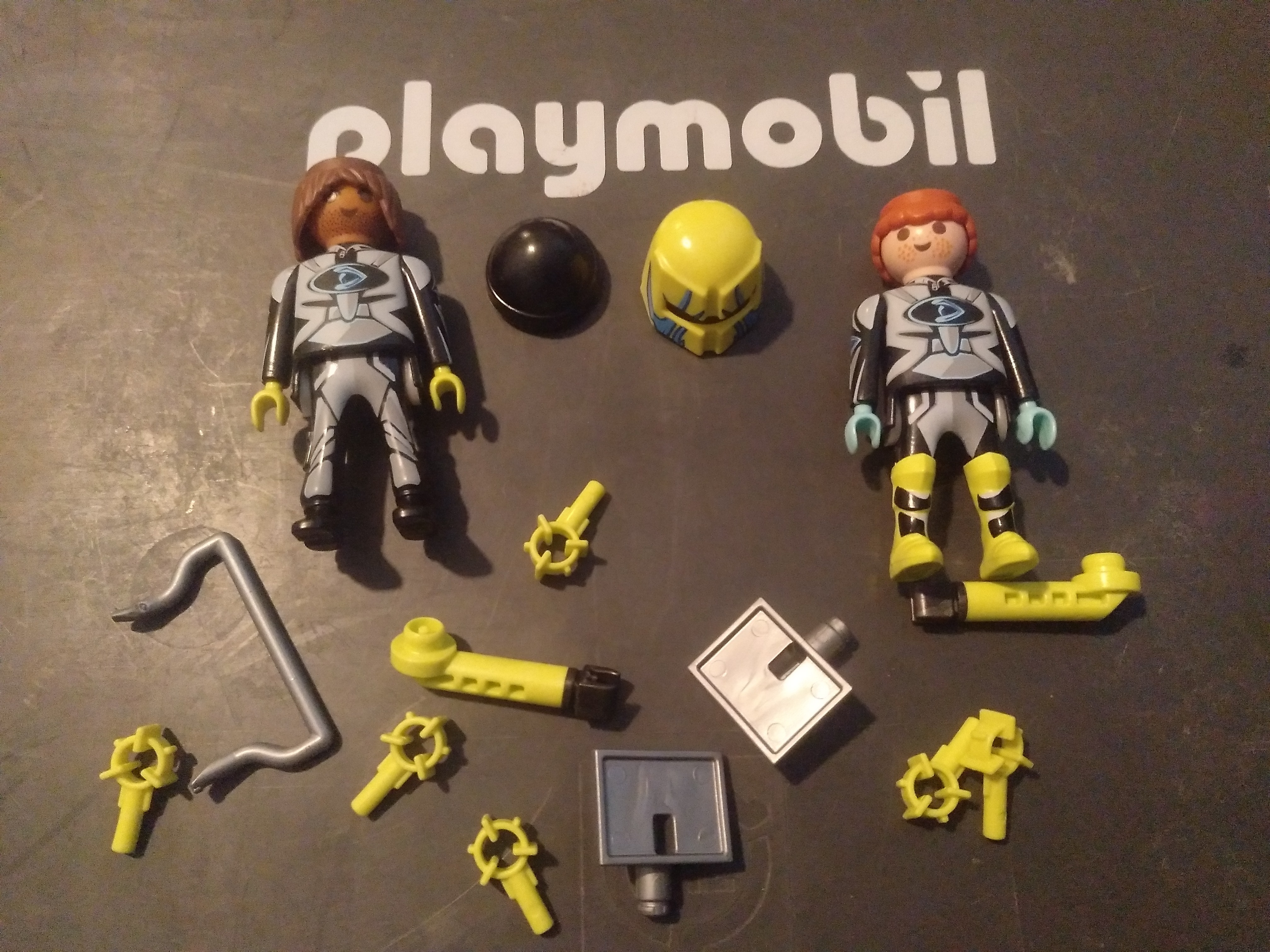 PLAYMOBIL AGENTES ESPIAS EN BOLSA CERRADA