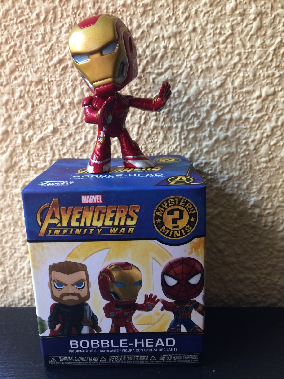 MYSTERY MINI AVENGERS INFINITY WAR - IRON MAN