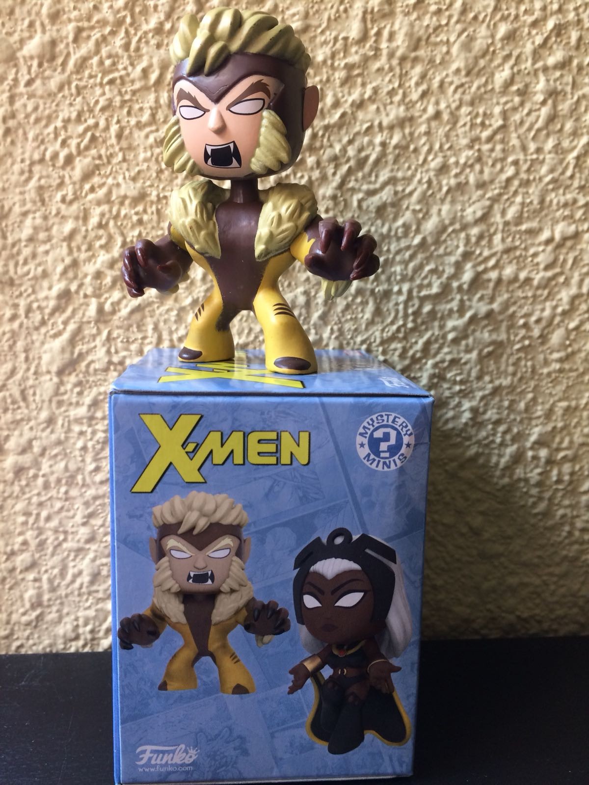 MYSTERY MINI X-MEN . SABRETOOTH