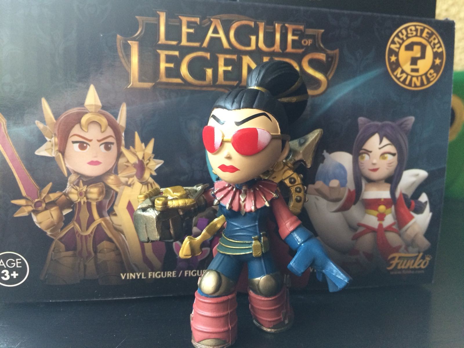 MYSTERY MINIS LEAGUE LEGENDS - VAYNE