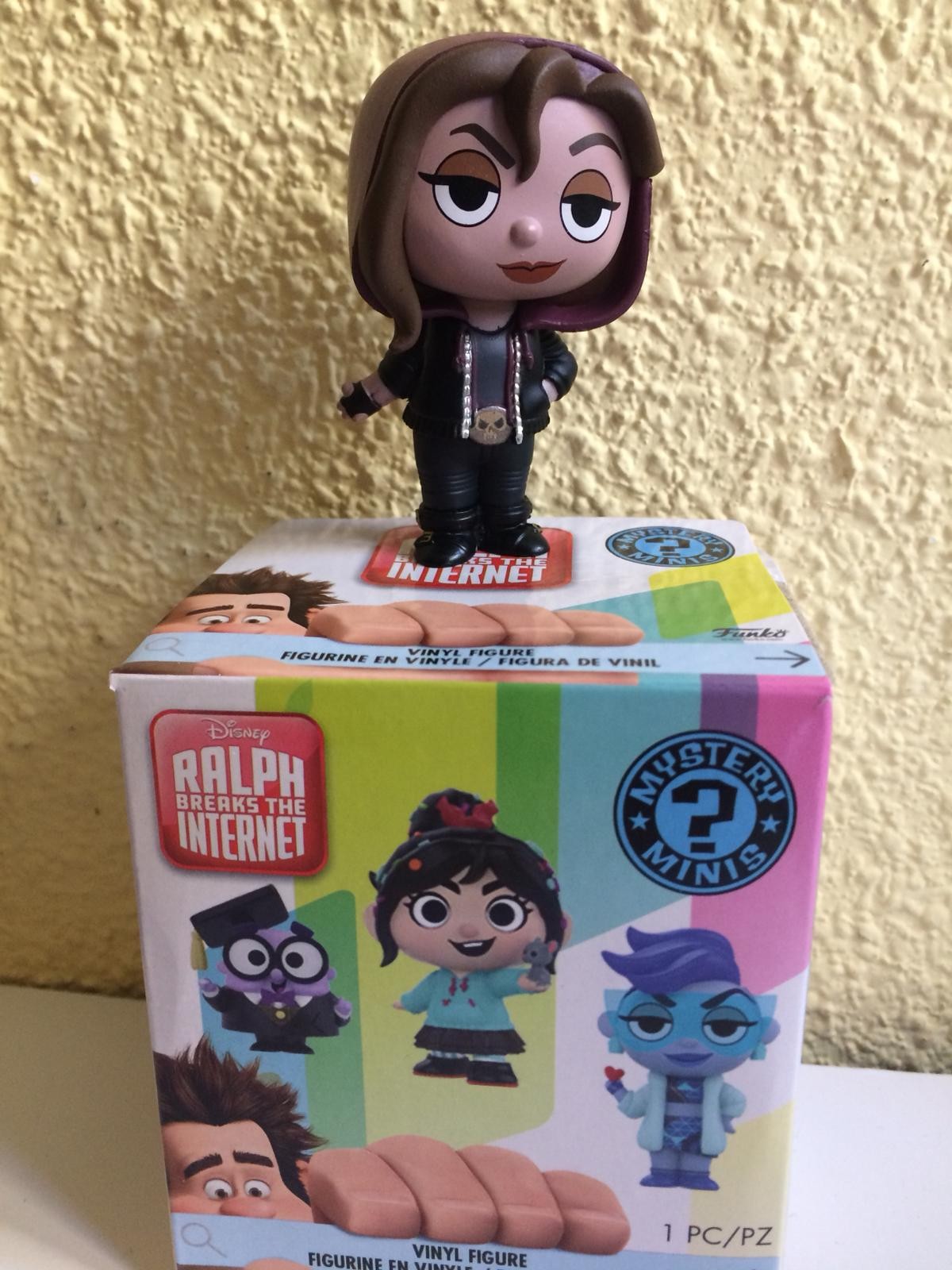 MYSTERY MINI RALPH ROMPE INTERNET - SHANK