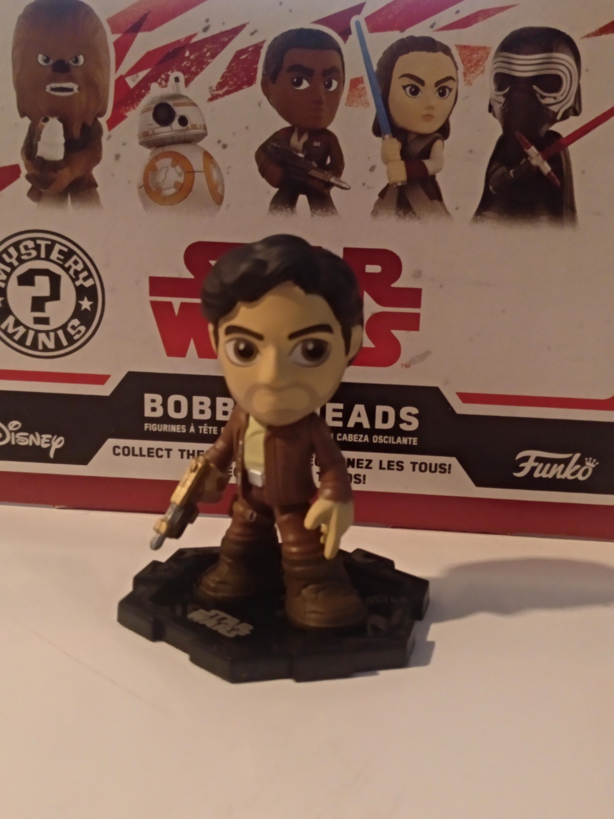 MYSTERY MINI STAR WARS LAST JEDI - POE DAMERON