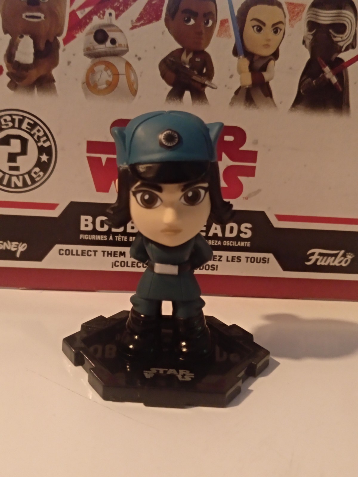 MYSTERY MINI STAR WARS LAST JEDI - ROSE
