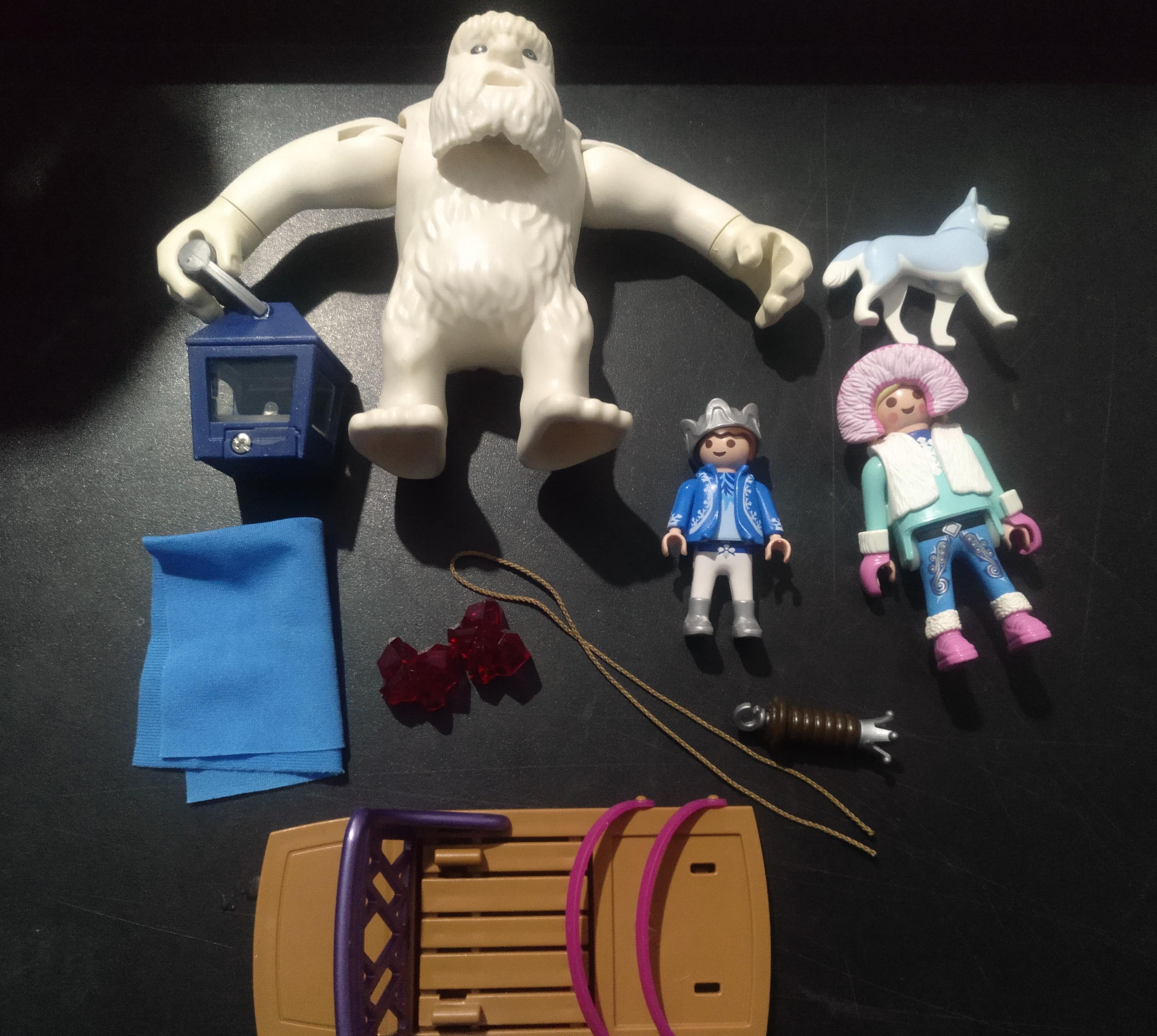 PLAYMOBIL YETI CON COMPLEMENTOS