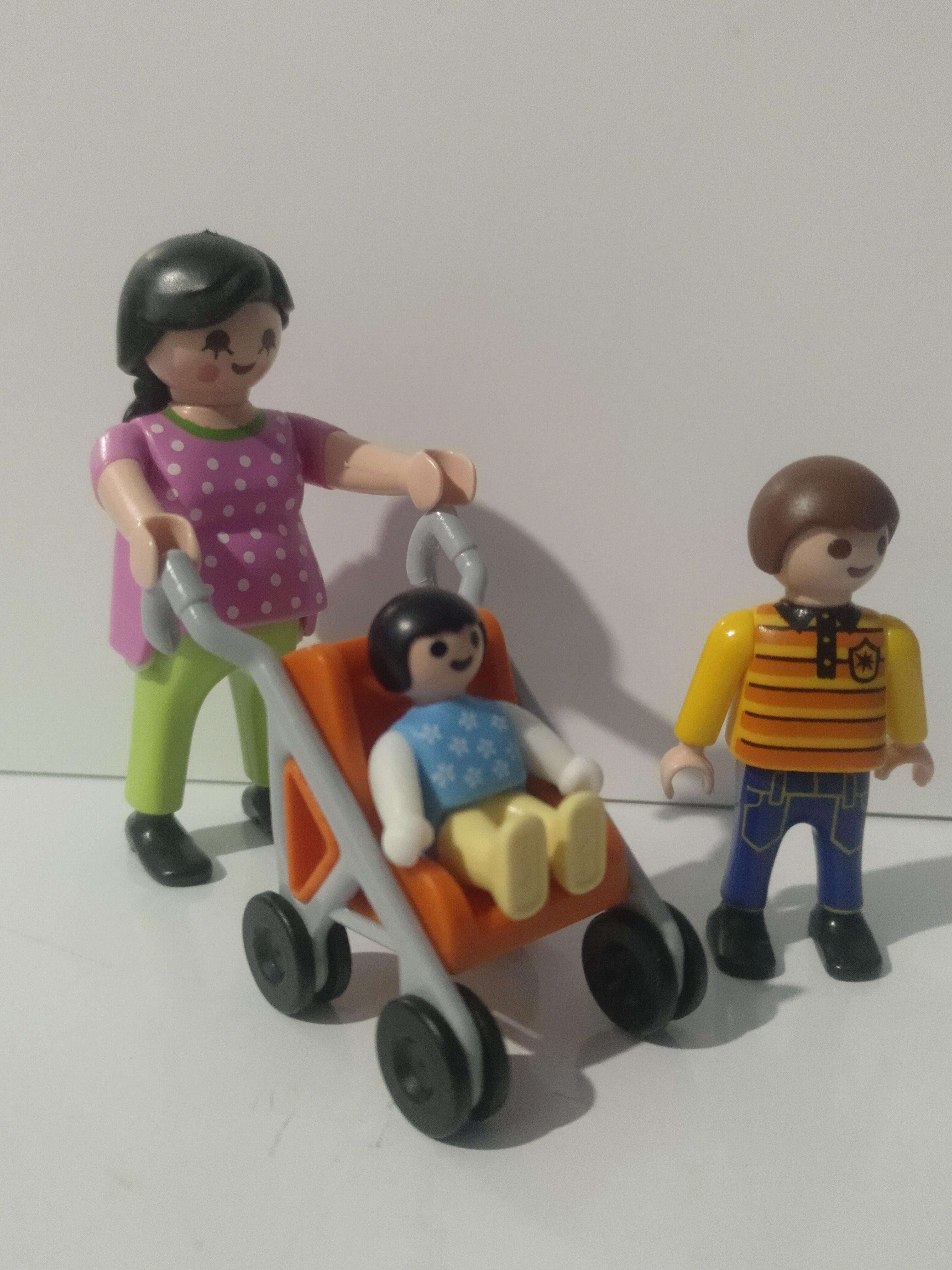 PLAYMOBIL 4782 ESPECIAL PLUS MADRE CON CARRITO Y NIÑOS EN BOLSA CERRADA