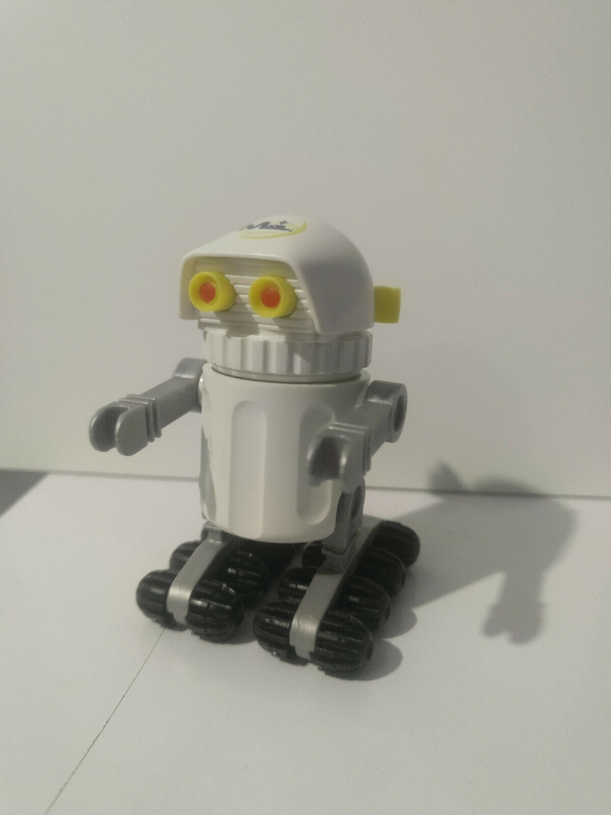 PLAYMOBIL ROBOT BLANCO - 19/3/19