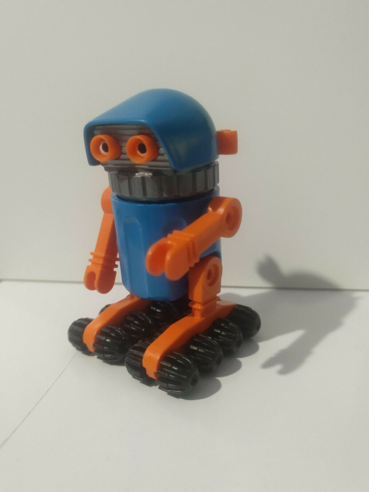 PLAYMOBIL ROBOT AZUL - 19/3/19