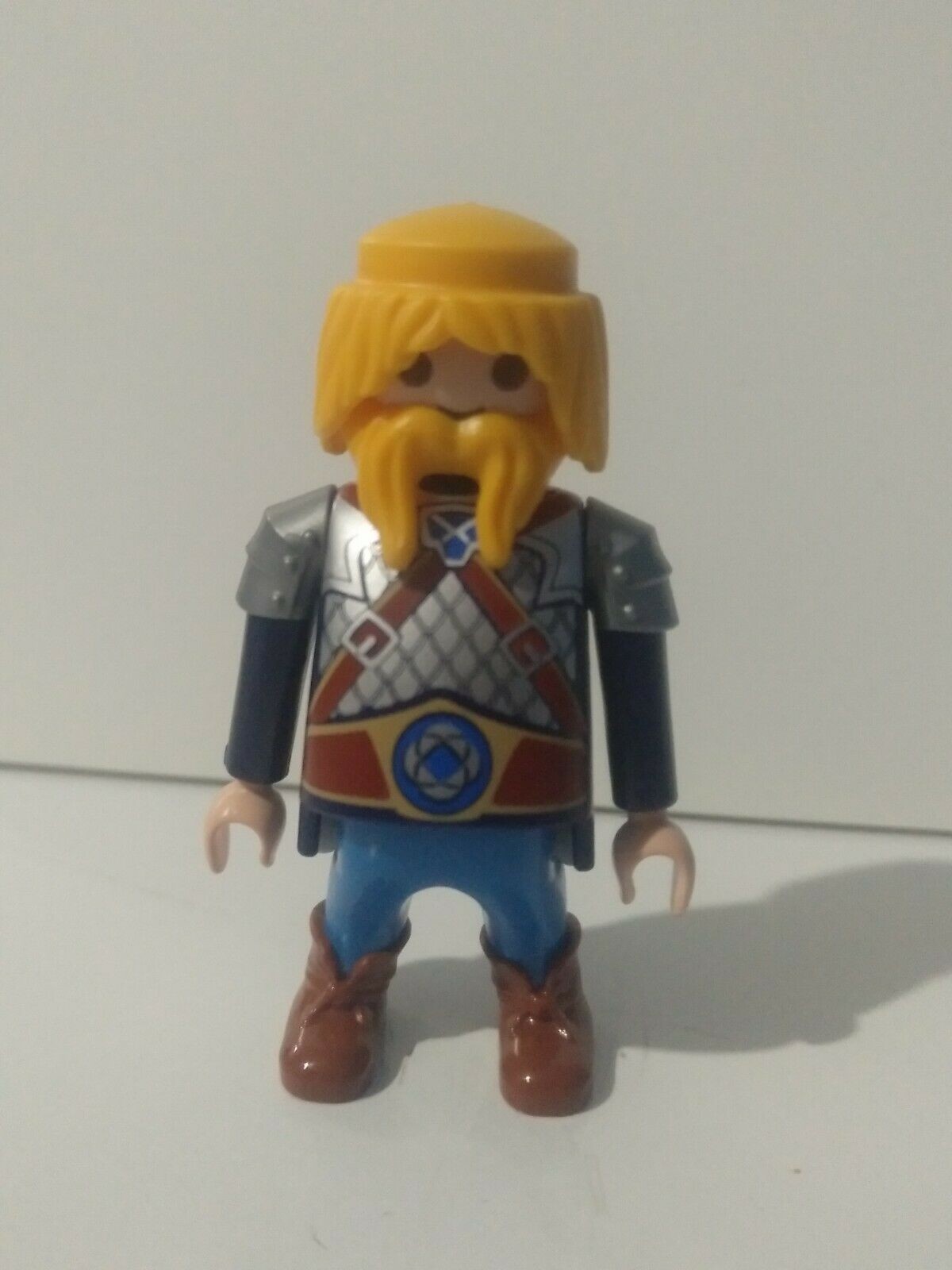 PLAYMOBIL FIGURA GUERRERO ENANO - 14/12/19