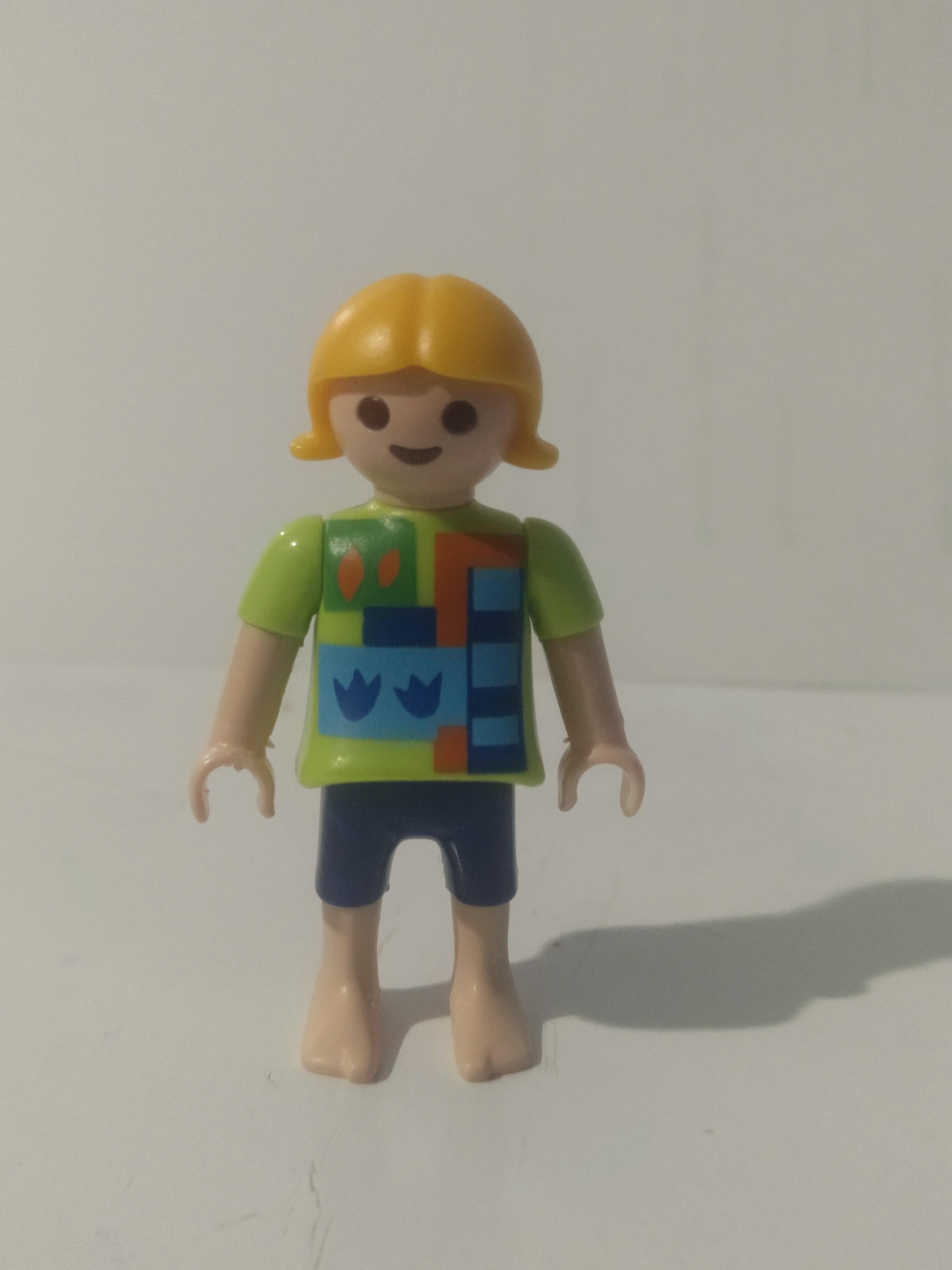 PLAYMOBIL NIÑA RUBIA - 13/1/20