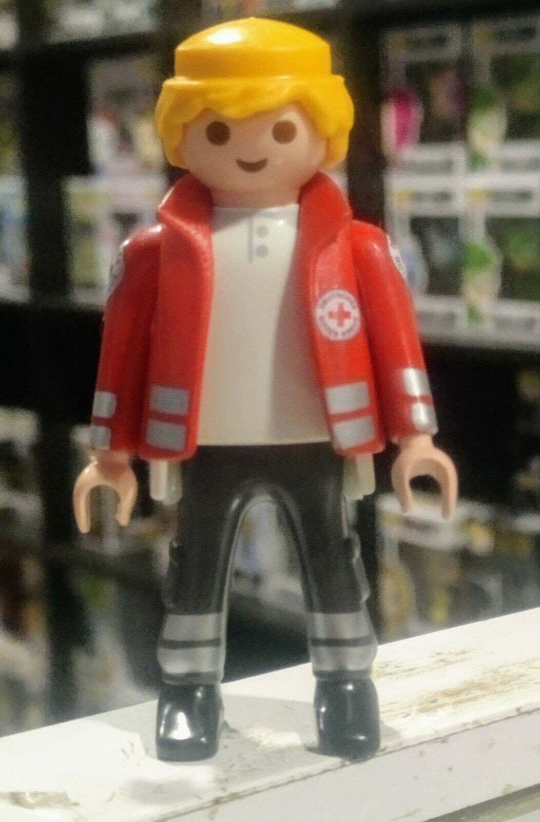 PLAYMOBIL FIGURA ENFERMERO CRUZ ROJA ALEMANIA - 15/9/20
