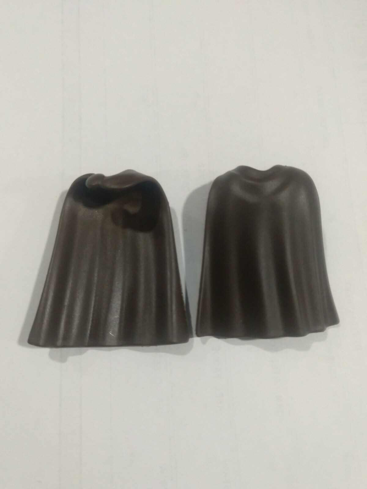 PLAYMOBIL PAREJA DE CAPAS ROMANAS MARRONES