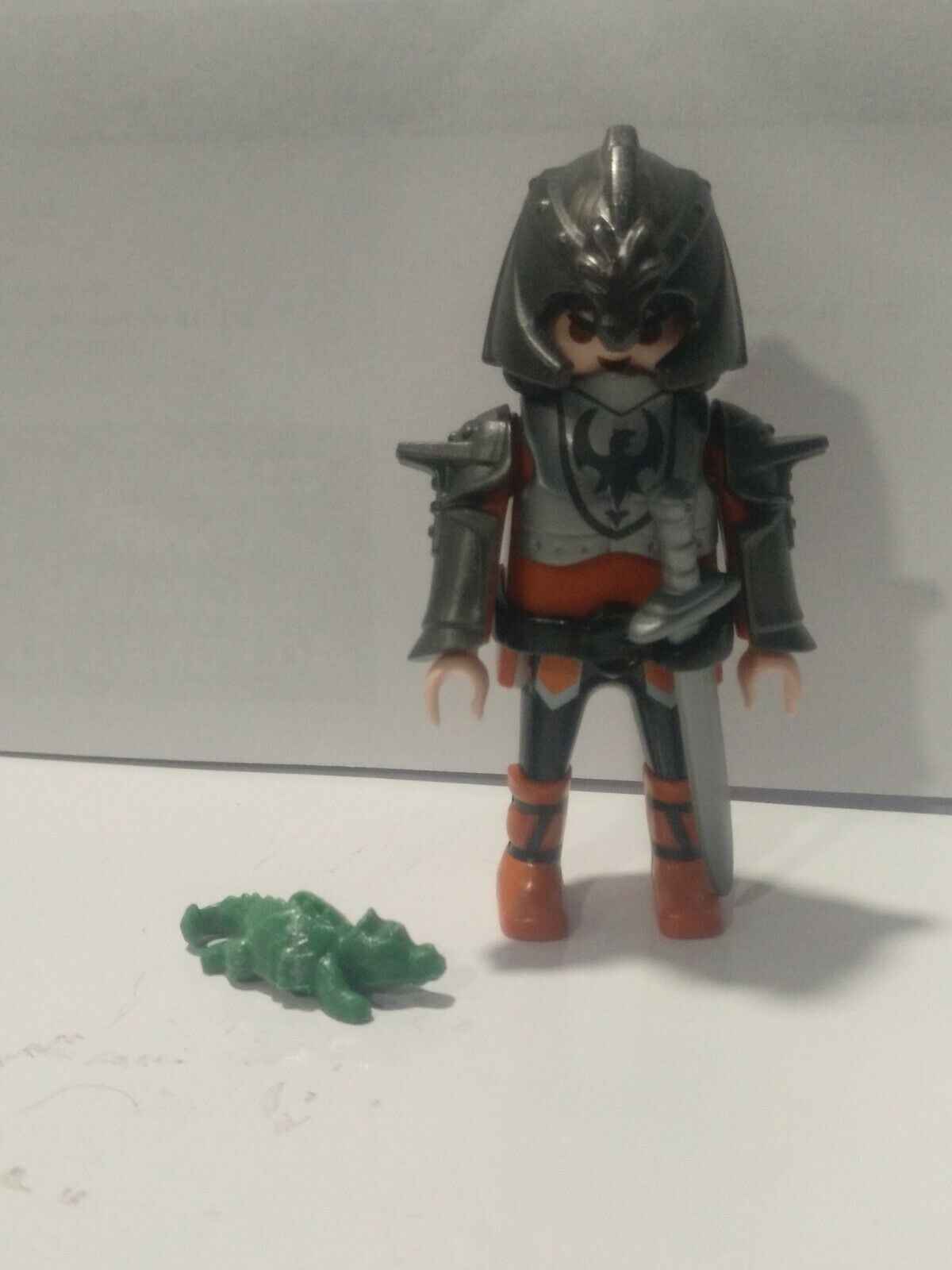 PLAYMOBIL GUERRERO DEL DRAGON