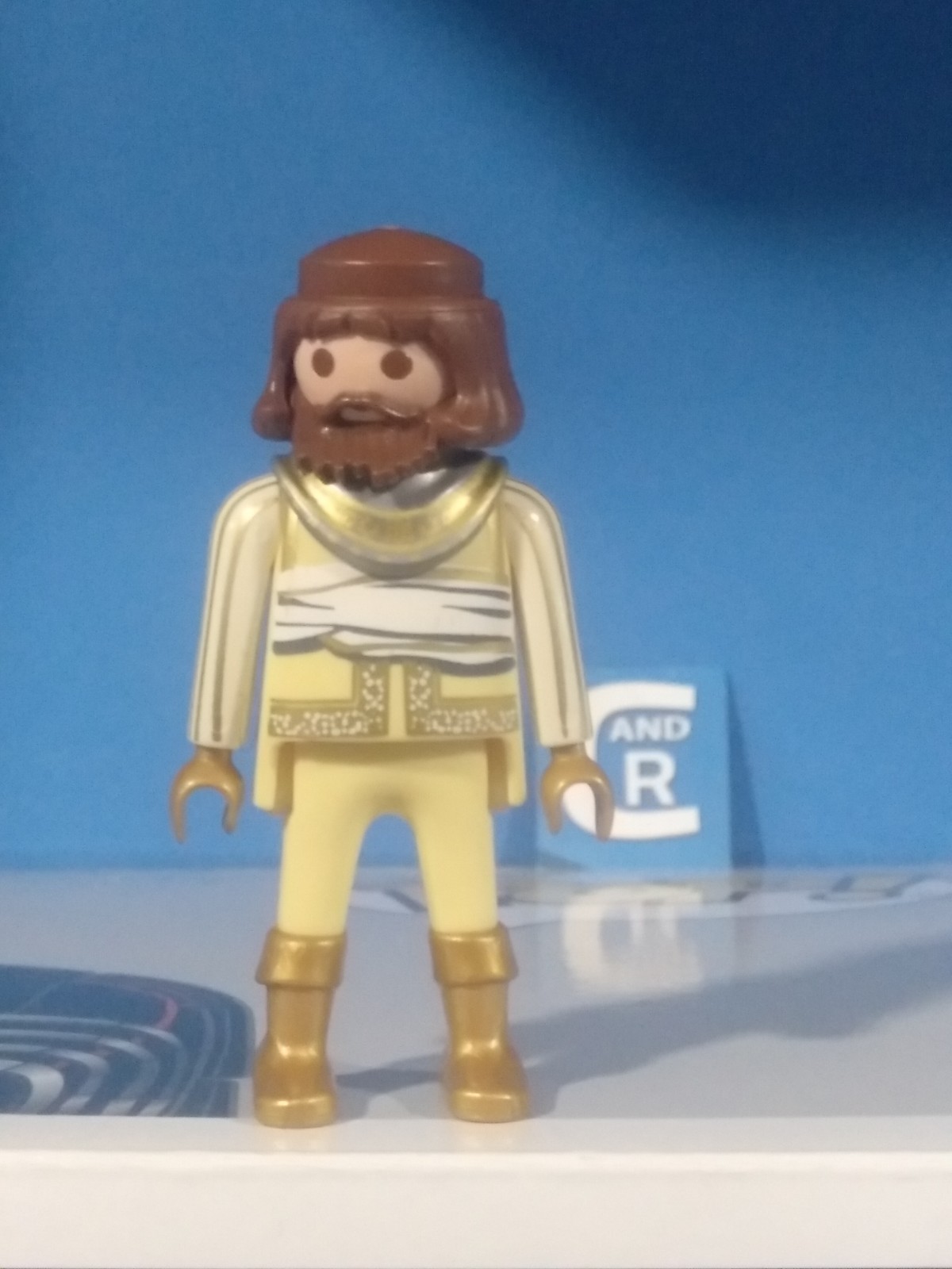 PLAYMOBIL FIGURA AMARILLA RONDA NOCTURNA 5090 - 29/9/20