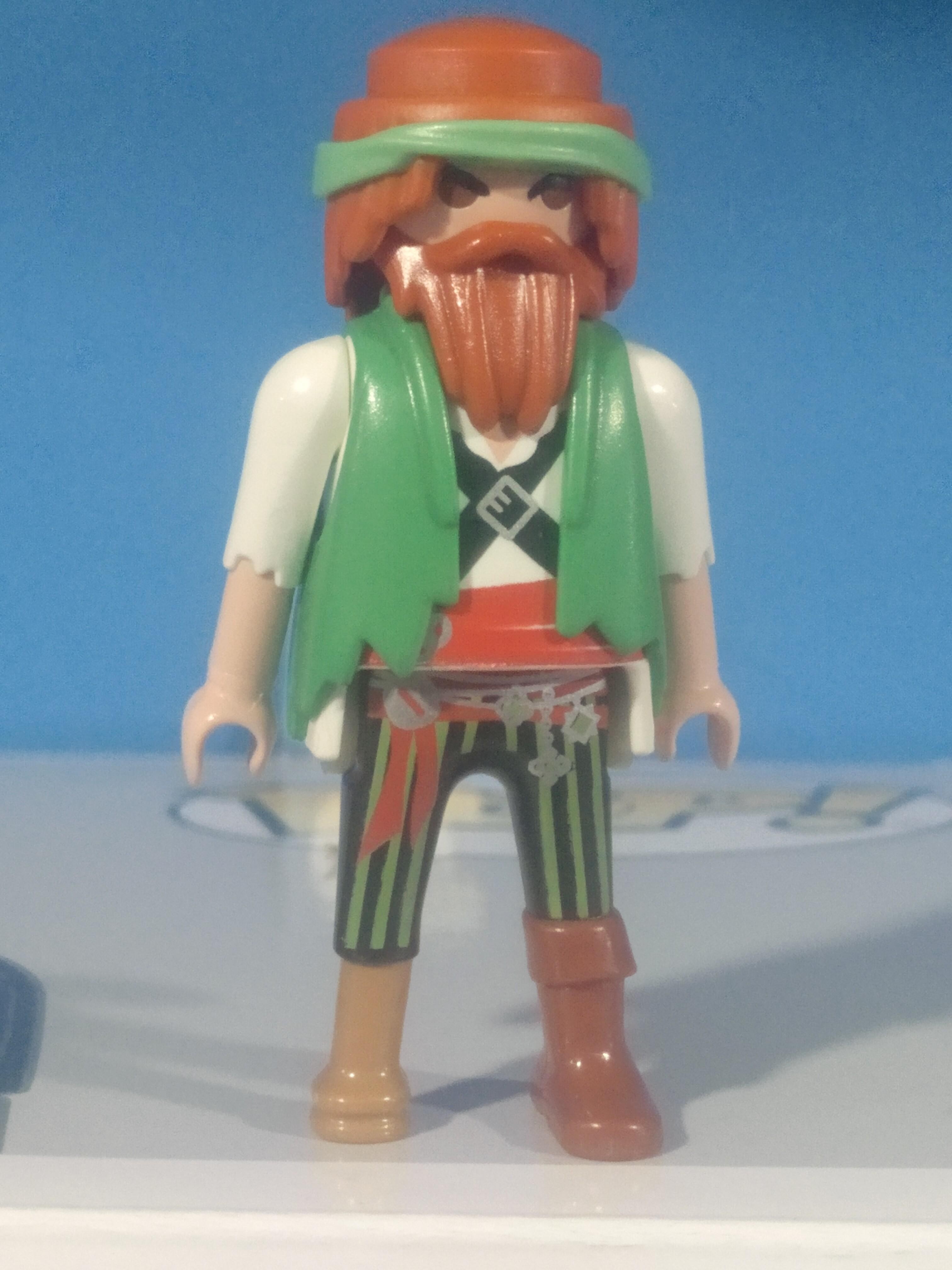 PLAYMOBIL FIGURA PIRATA PATA PALO - 11/11/20