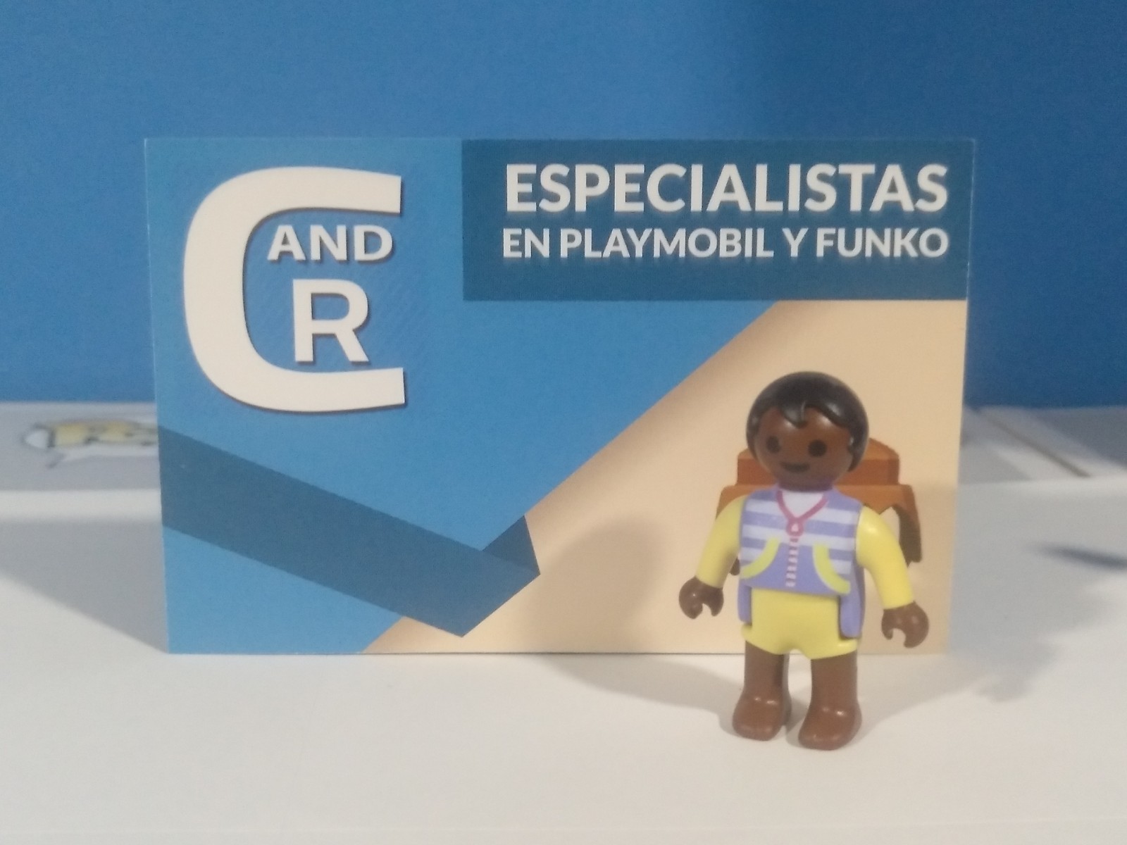 PLAYMOBIL FIGURA BEBE NEGRO - 23/1/21