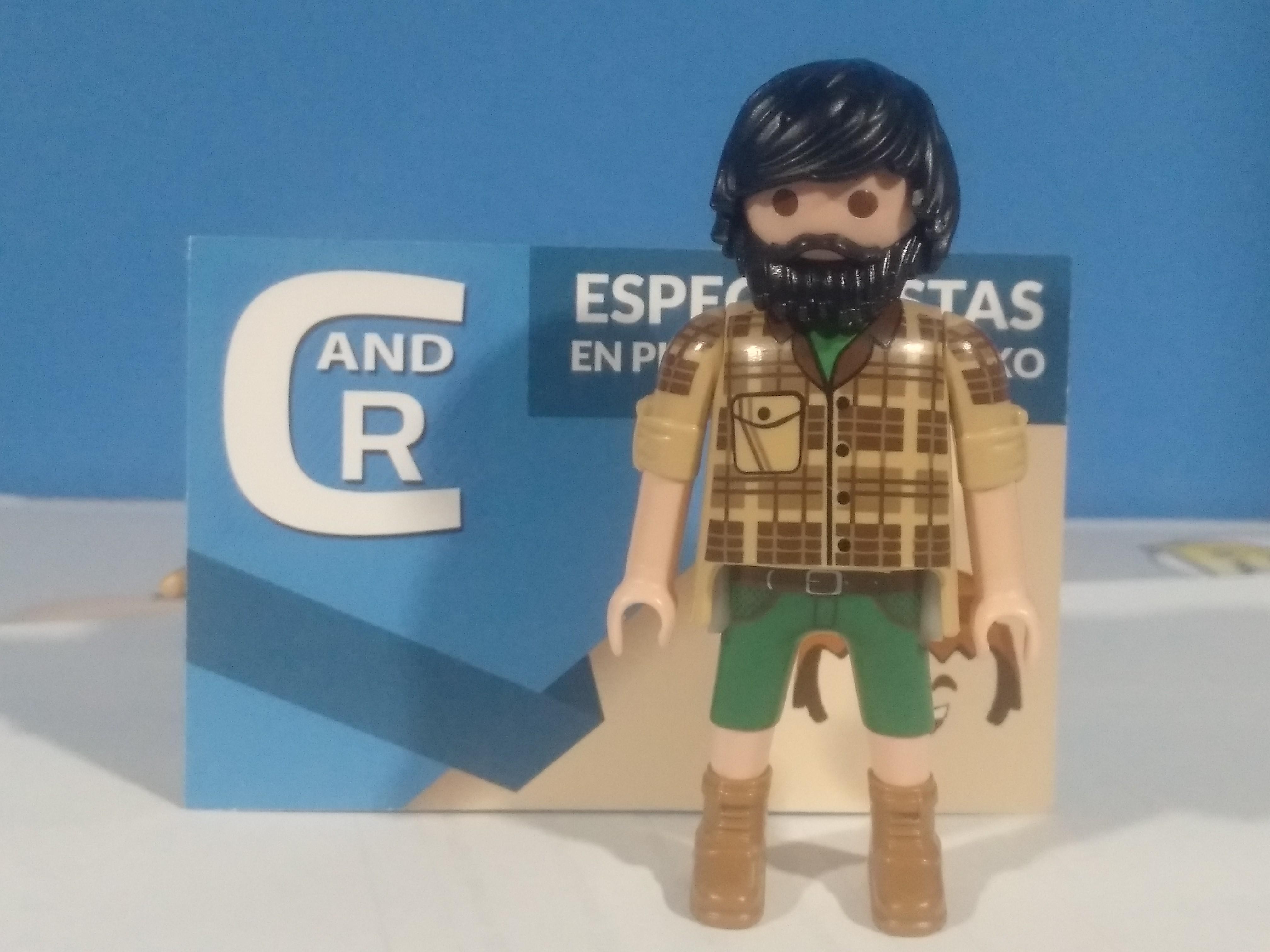 PLAYMOBIL FIGURA EXPLORADOR , SENDERISTA - 27/1/21