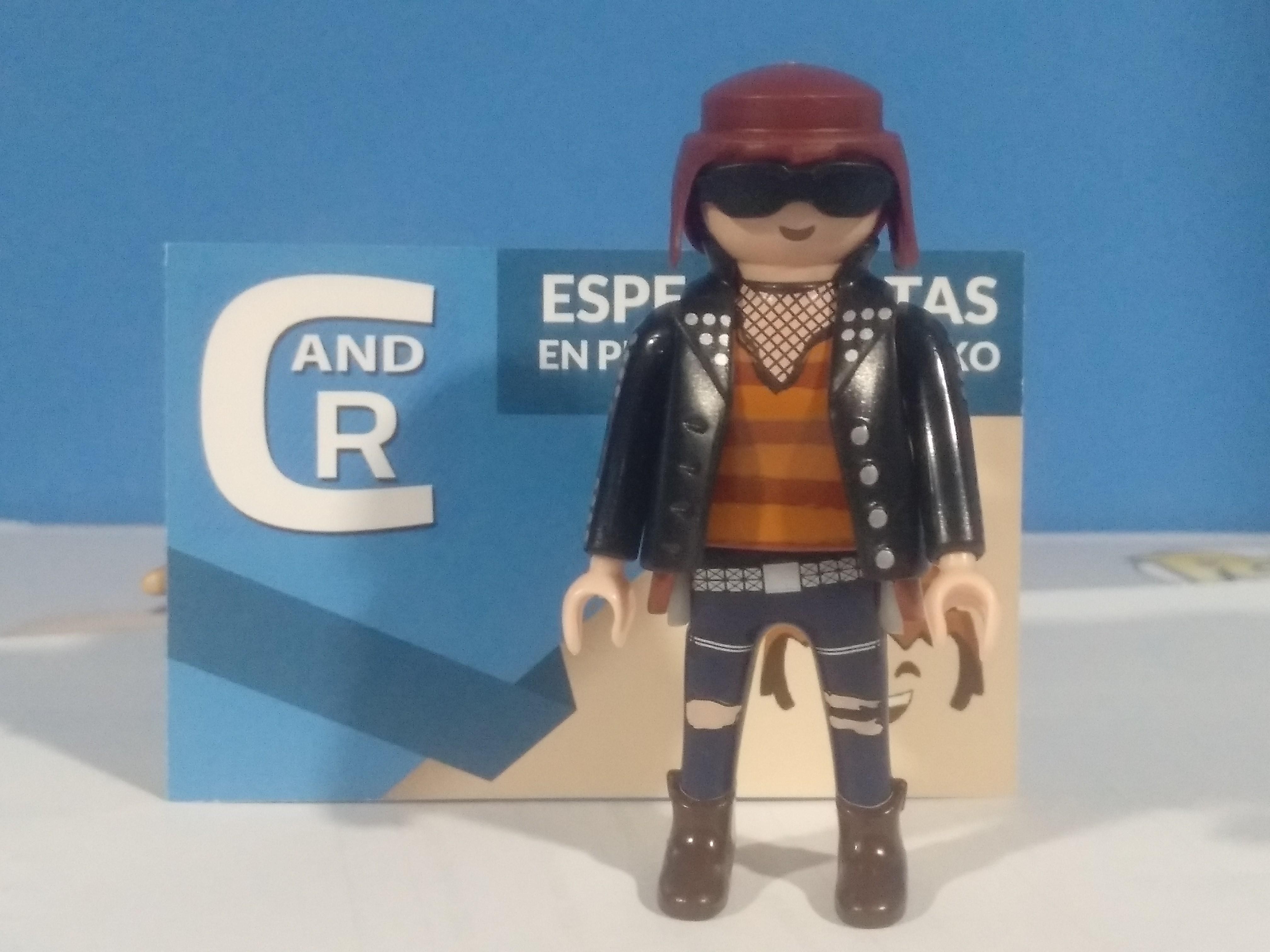 PLAYMOBIL FIGURA MUJER MOTORISTA , LADRONA - 27/1/21