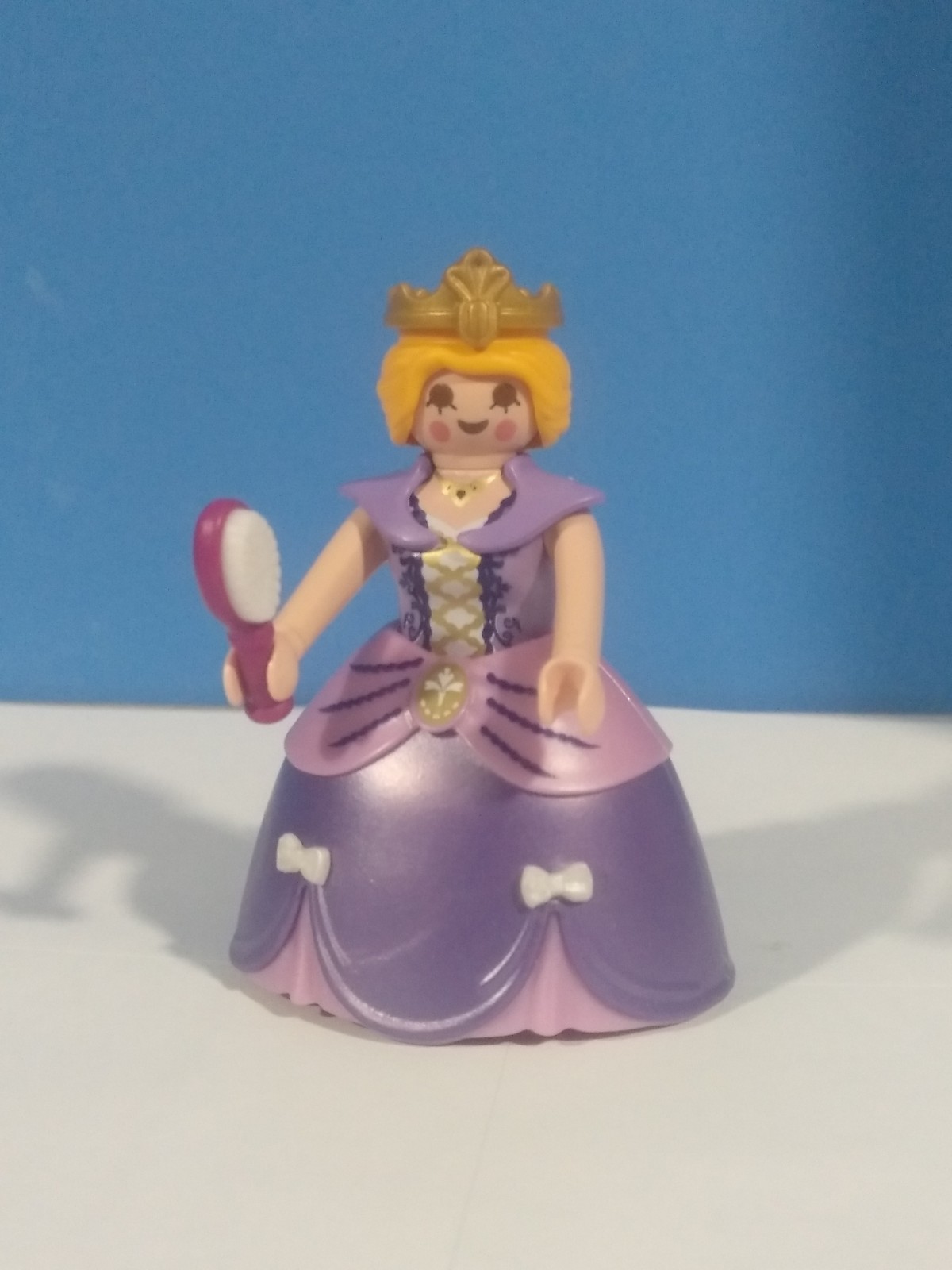 PLAYMOBIL FIGURA PRINCESA CON FALDA MORADA - 15/2/21