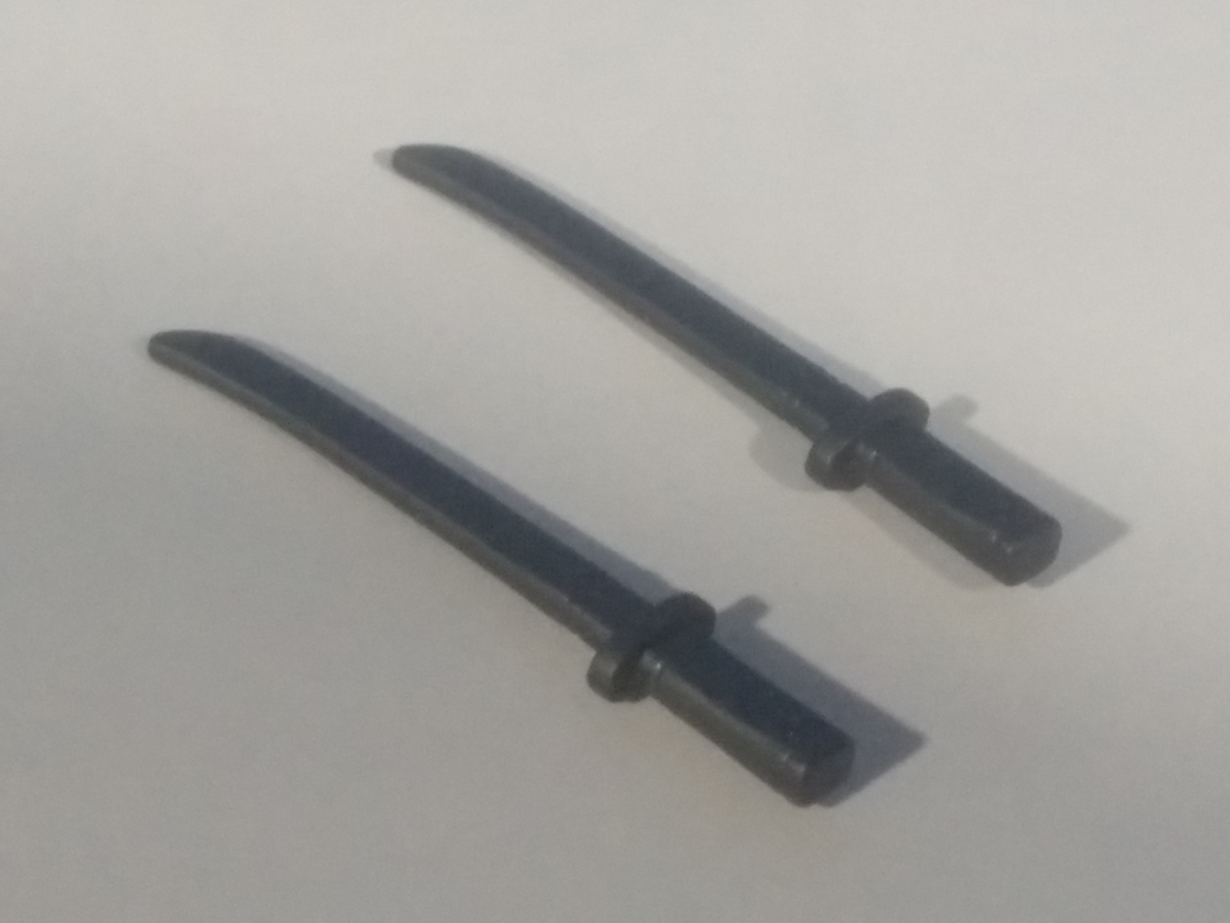 PLAYMOBIL PAREJA DE KATANAS OSCURAS - 15/2/21