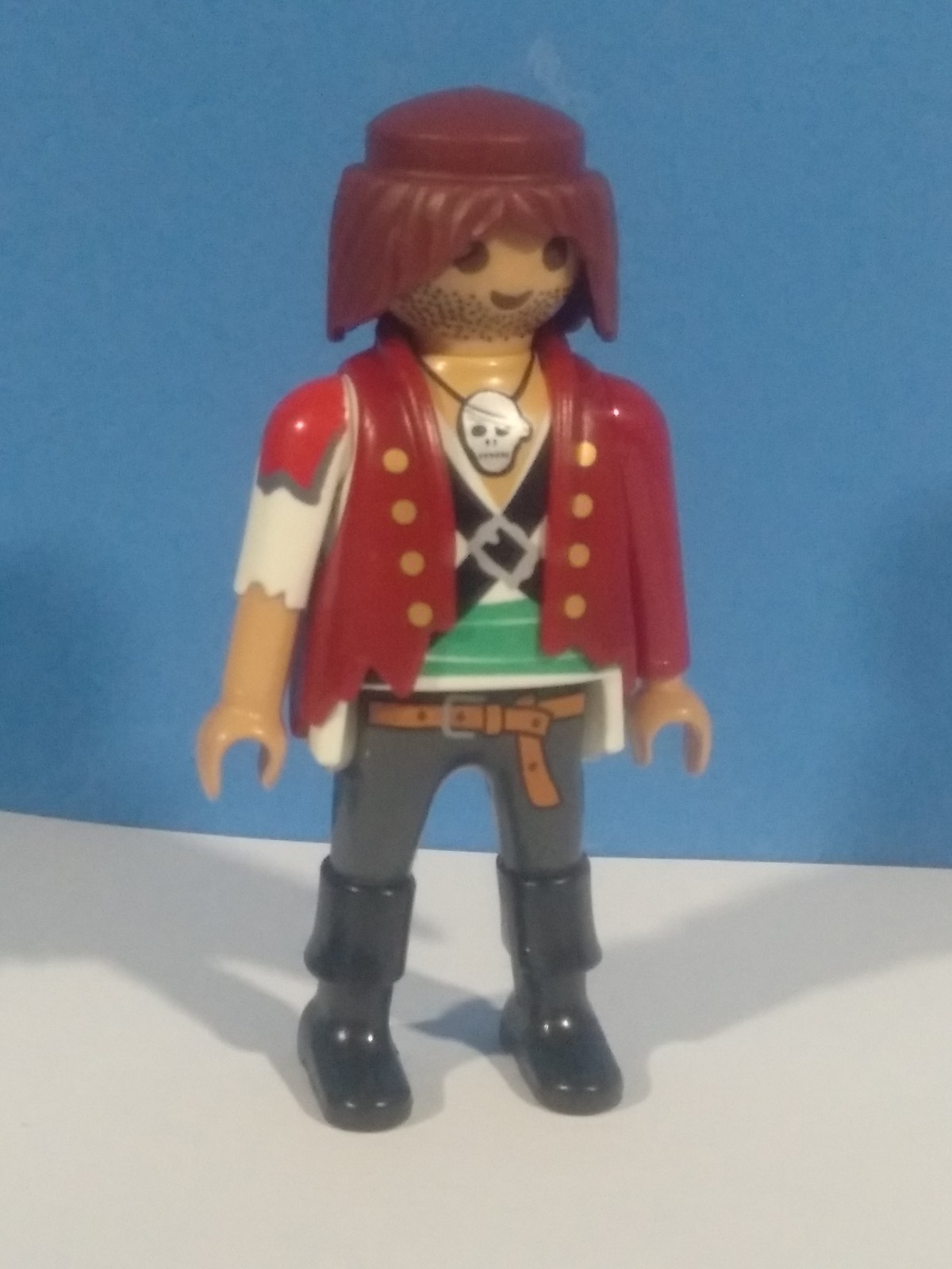 PLAYMOBIL FIGURA PIRATA CHALECO ROJO - 7/3/21