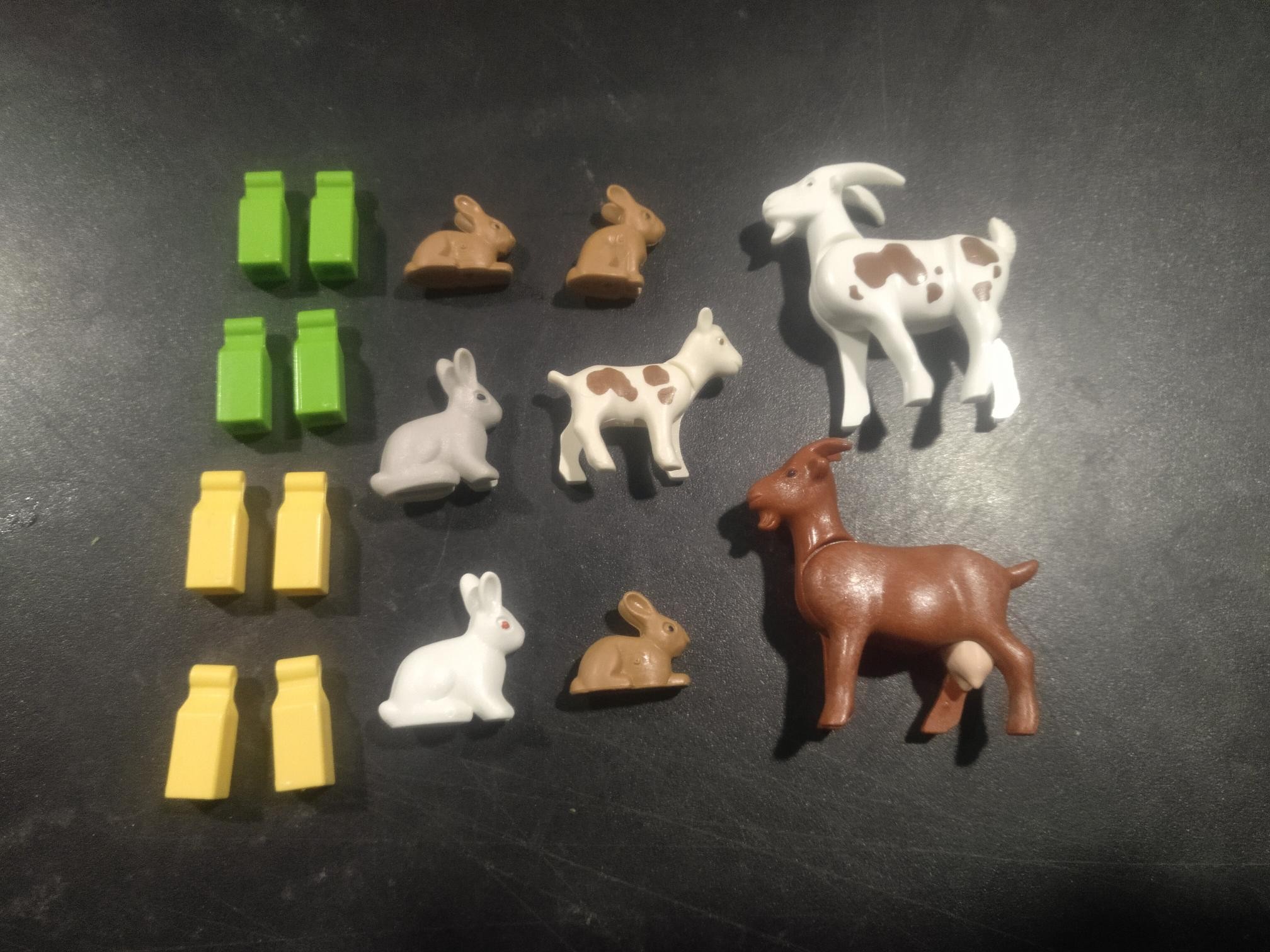 PLAYMOBIL GRUPO DE CABRAS , CONEJOS Y ACCESORIOS - 18/3/21