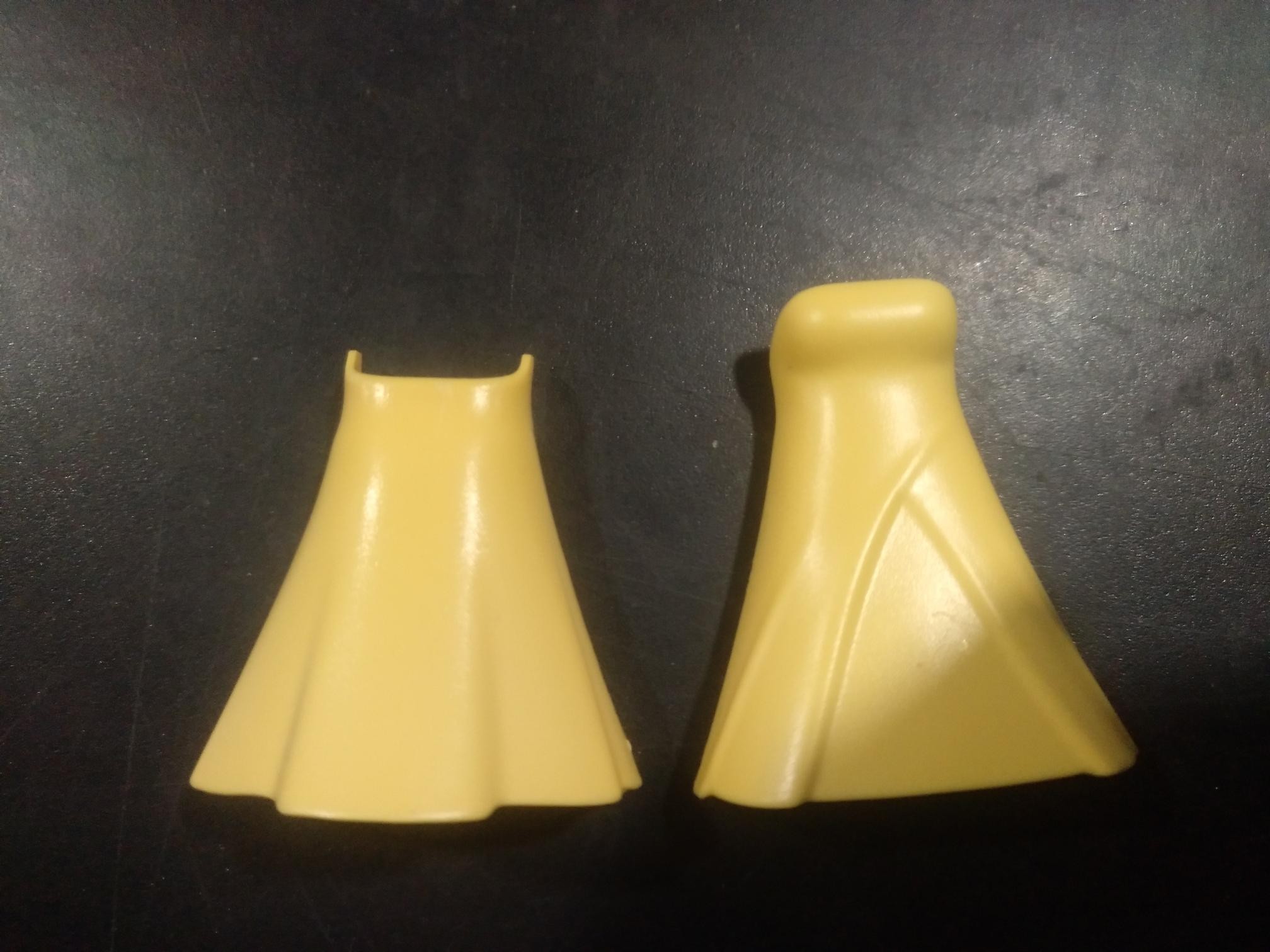 PLAYMOBIL VESTIDO DE MUJER AMARILLO - 1/5/21