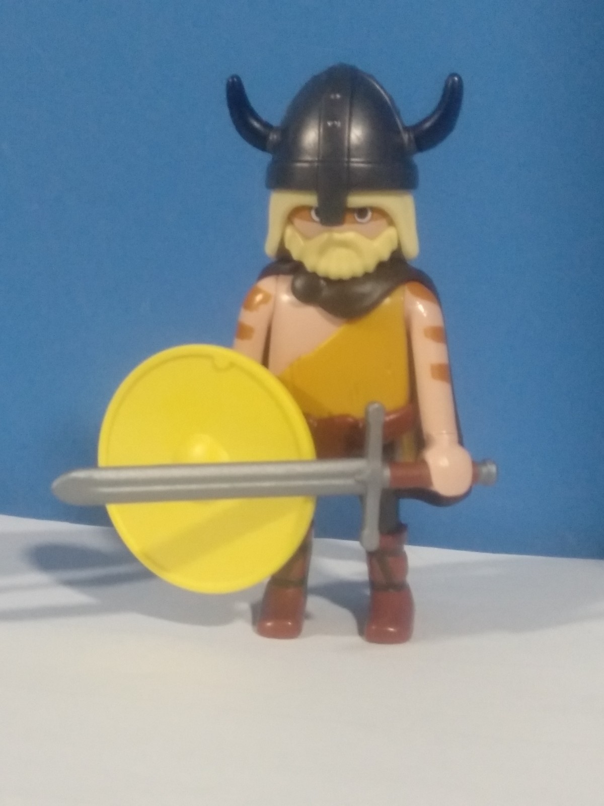 PLAYMOBIL GUERRERO VIKINGO COMPLETO 1 - 27/5/21