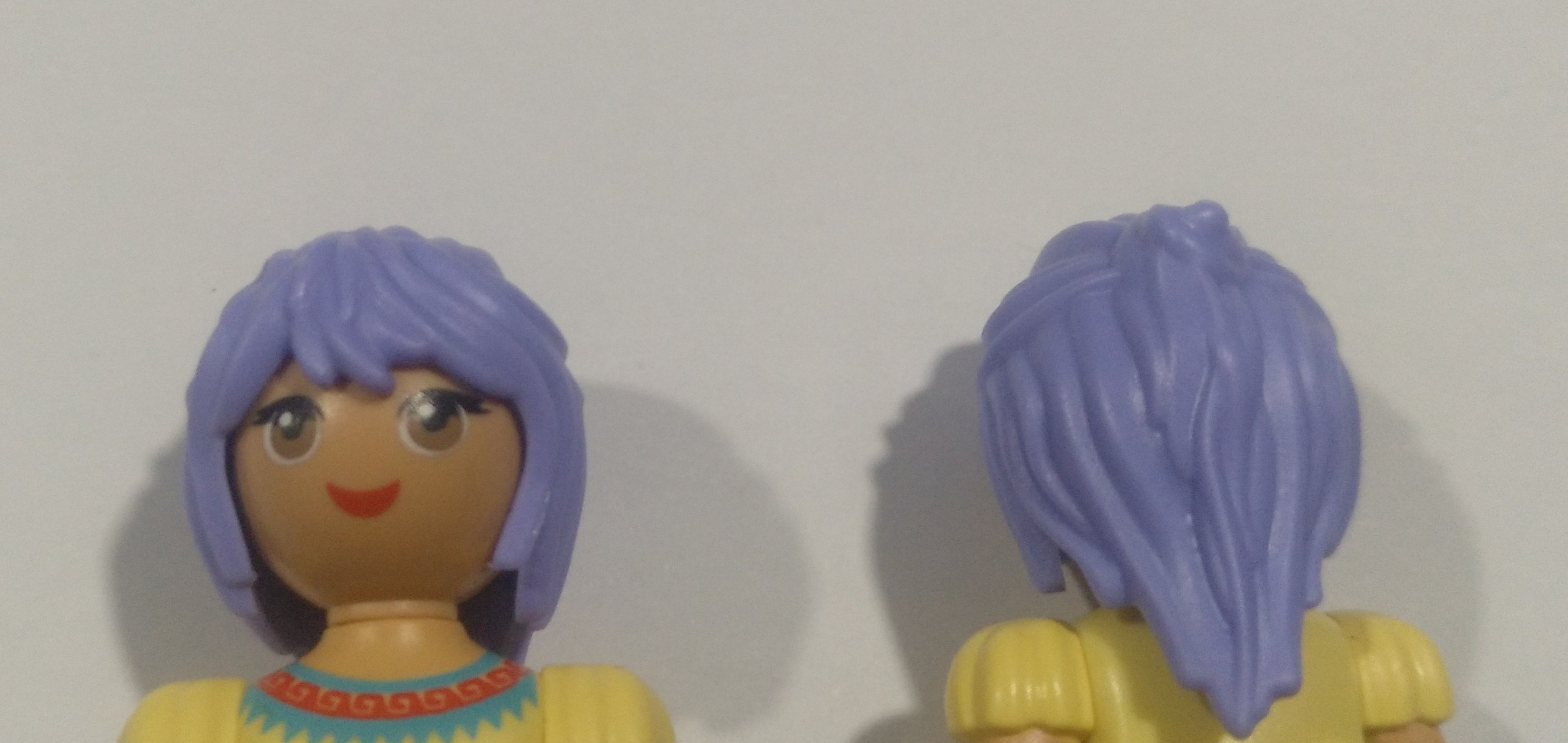 PLAYMOBIL PAREJA PELOS MORADO MUJER LARGO ( no incluye cabeza ) -27/5/21