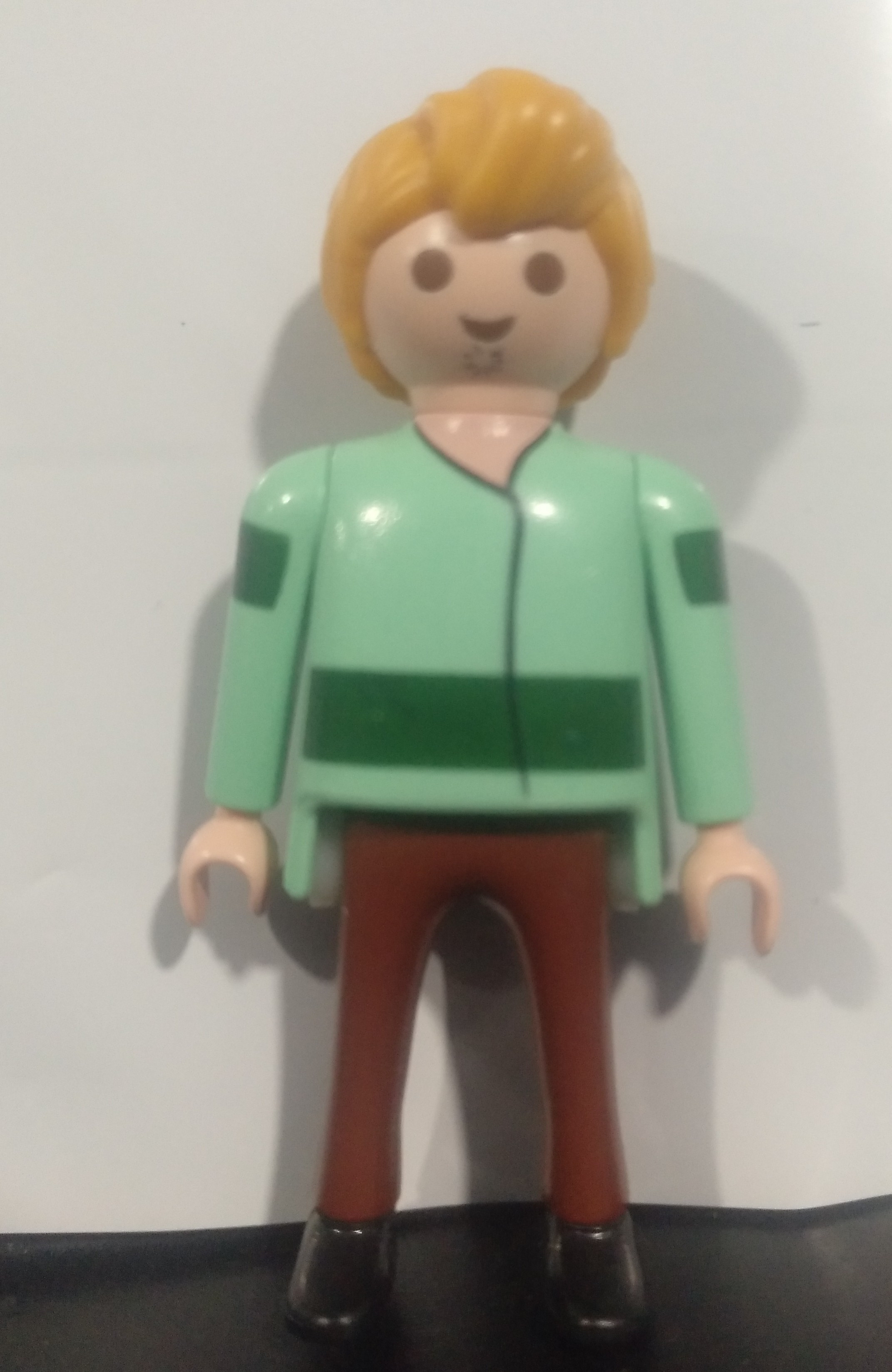 PLAYMOBIL SHAGGY CON TRAJE DE INVIERNO - 27/5/21