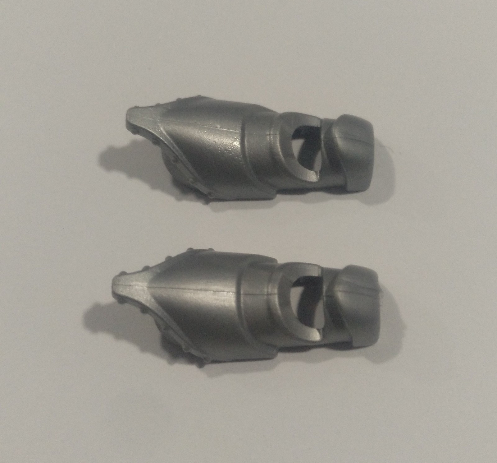 PLAYMOBIL PAREJA DE ARMADURAS BRAZO PLATA - 1/5/20