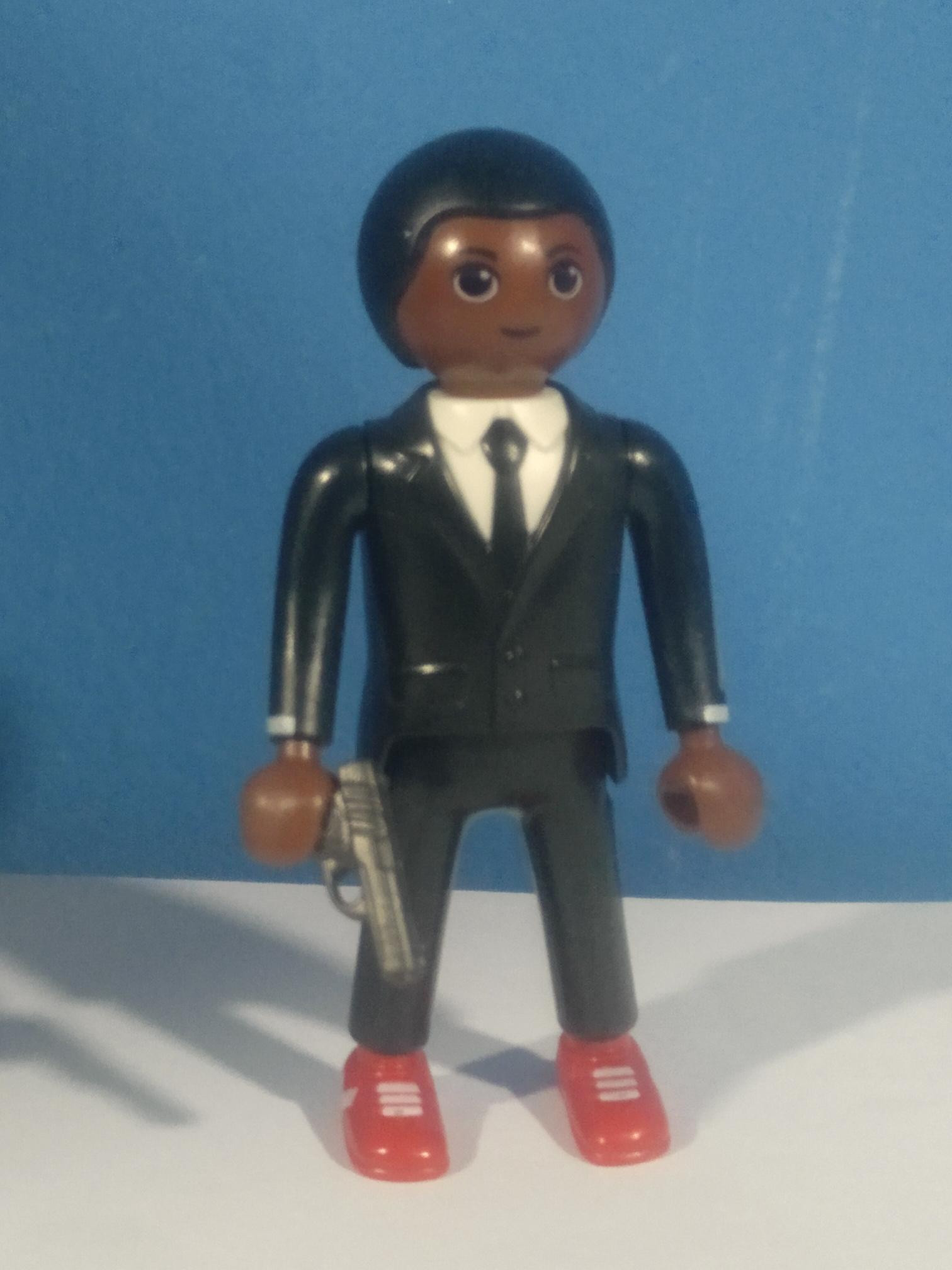 PLAYMOBIL AGENTE NEGRO SUPER 4 - 4/8/21