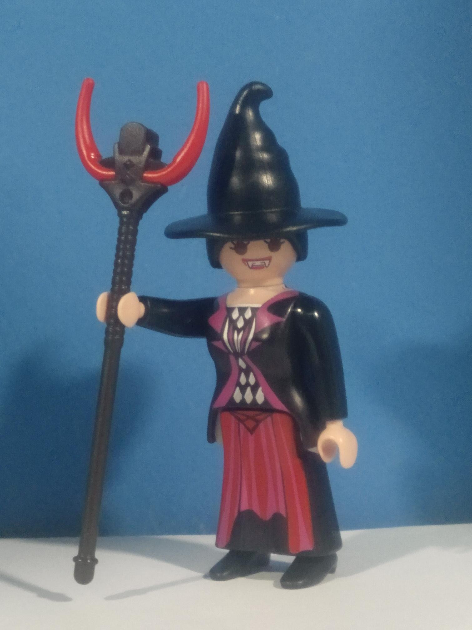 PLAYMOBIL BRUJA VAMPIRA - 4/8/21