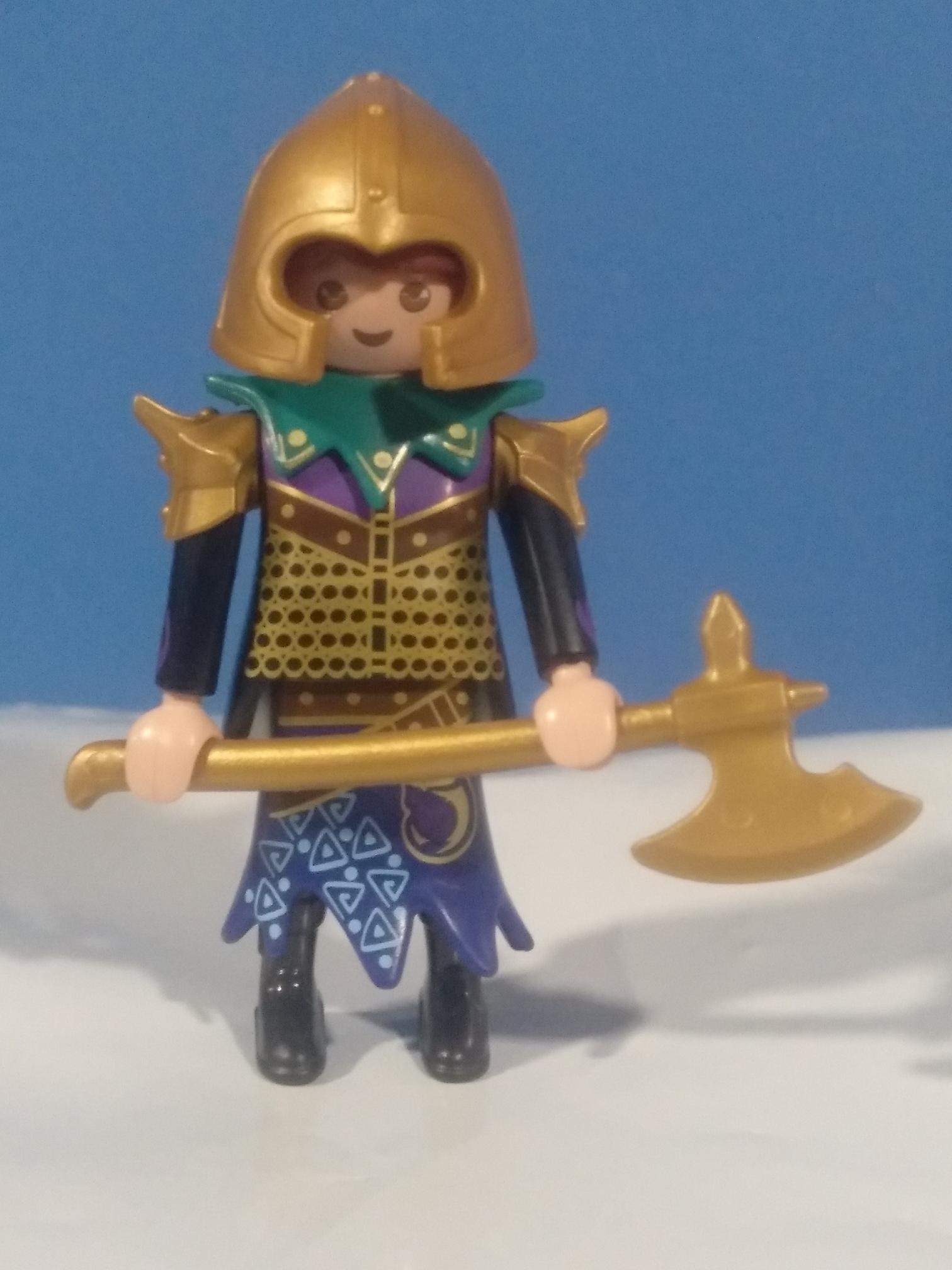 PLAYMOBIL GUERRERA NOVELMORE CON HACHA - 13/8/21