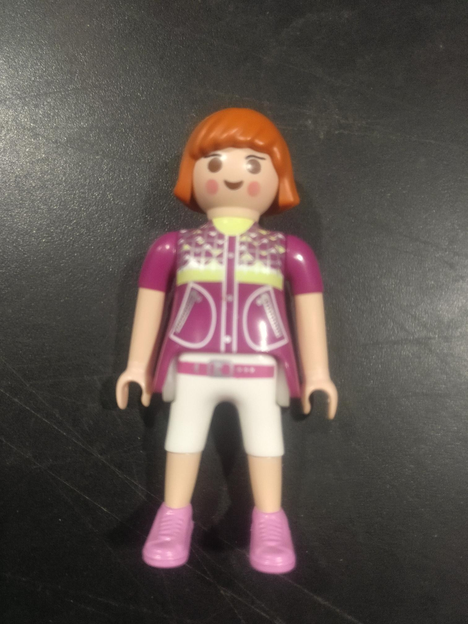 PLAYMOBIL FIGURA CITY CHICA PELO NARANJA - 4/3/21