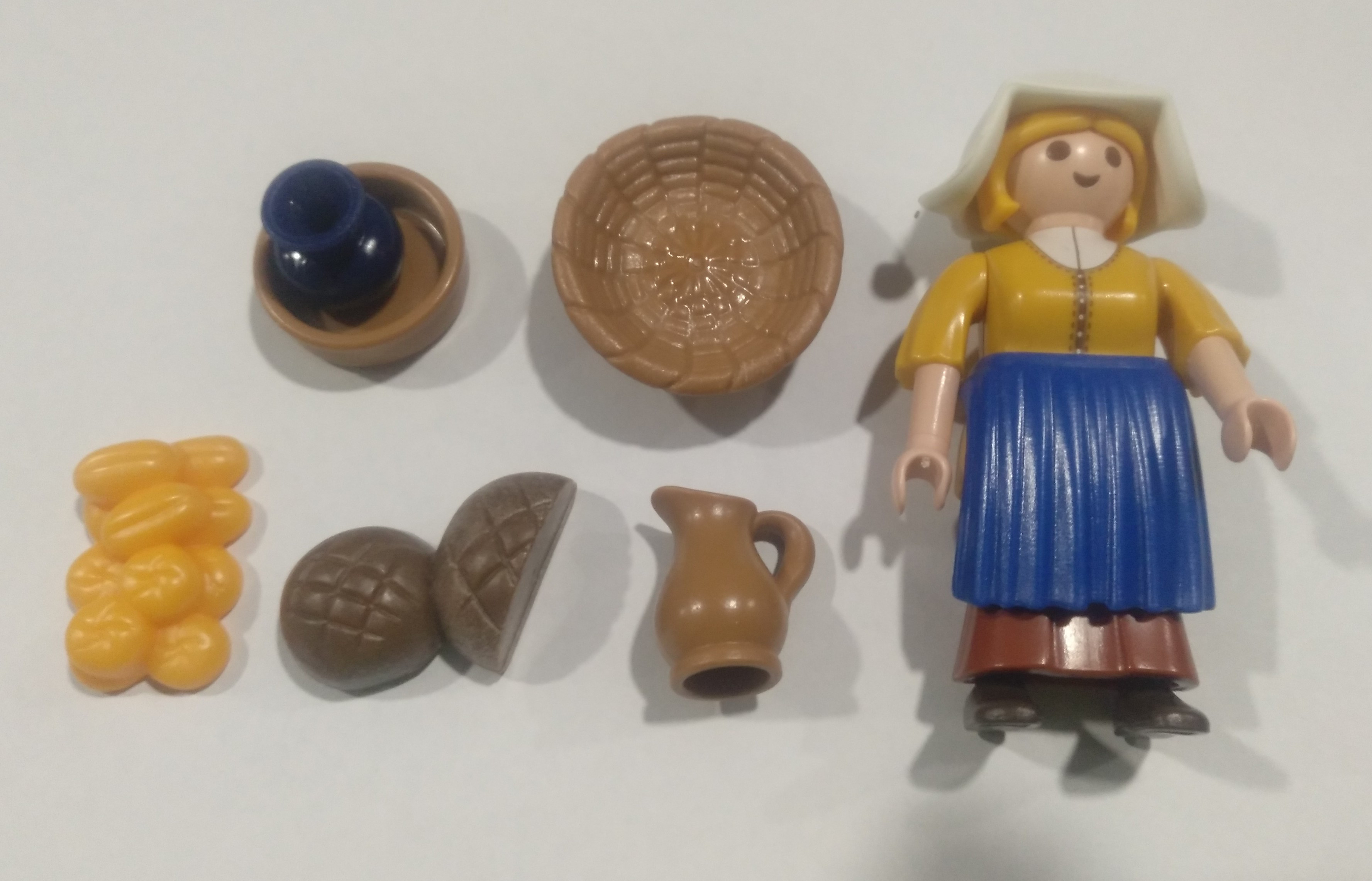 PLAYMOBIL ALDEANA , LECHERA CON ACCESORIOS , BELEN - 14/9/21