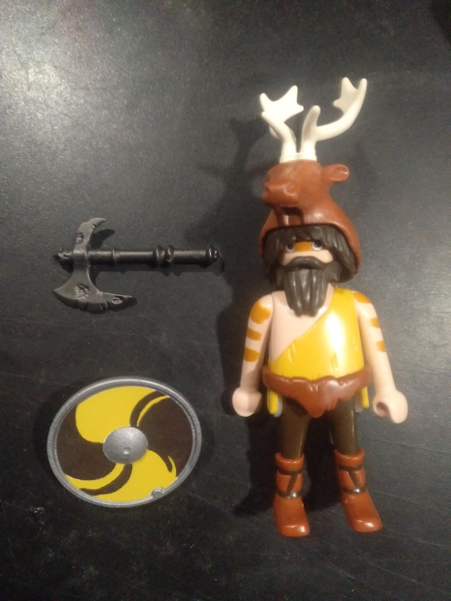 PLAYMOBIL GUERRERO BARBARO , VIKINGO SERIE THE MOVIE - 21/10/21