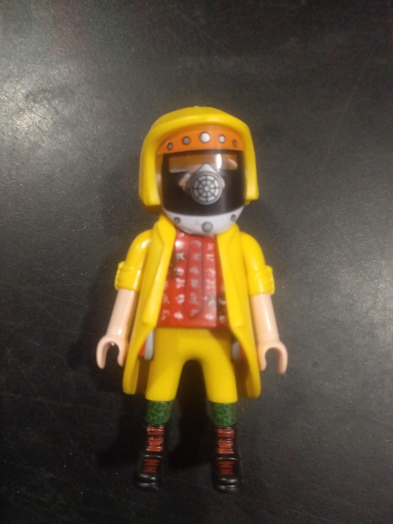 PLAYMOBIL REGRESO AL FUTURO , DOC CON MASCARA - 21/10/21